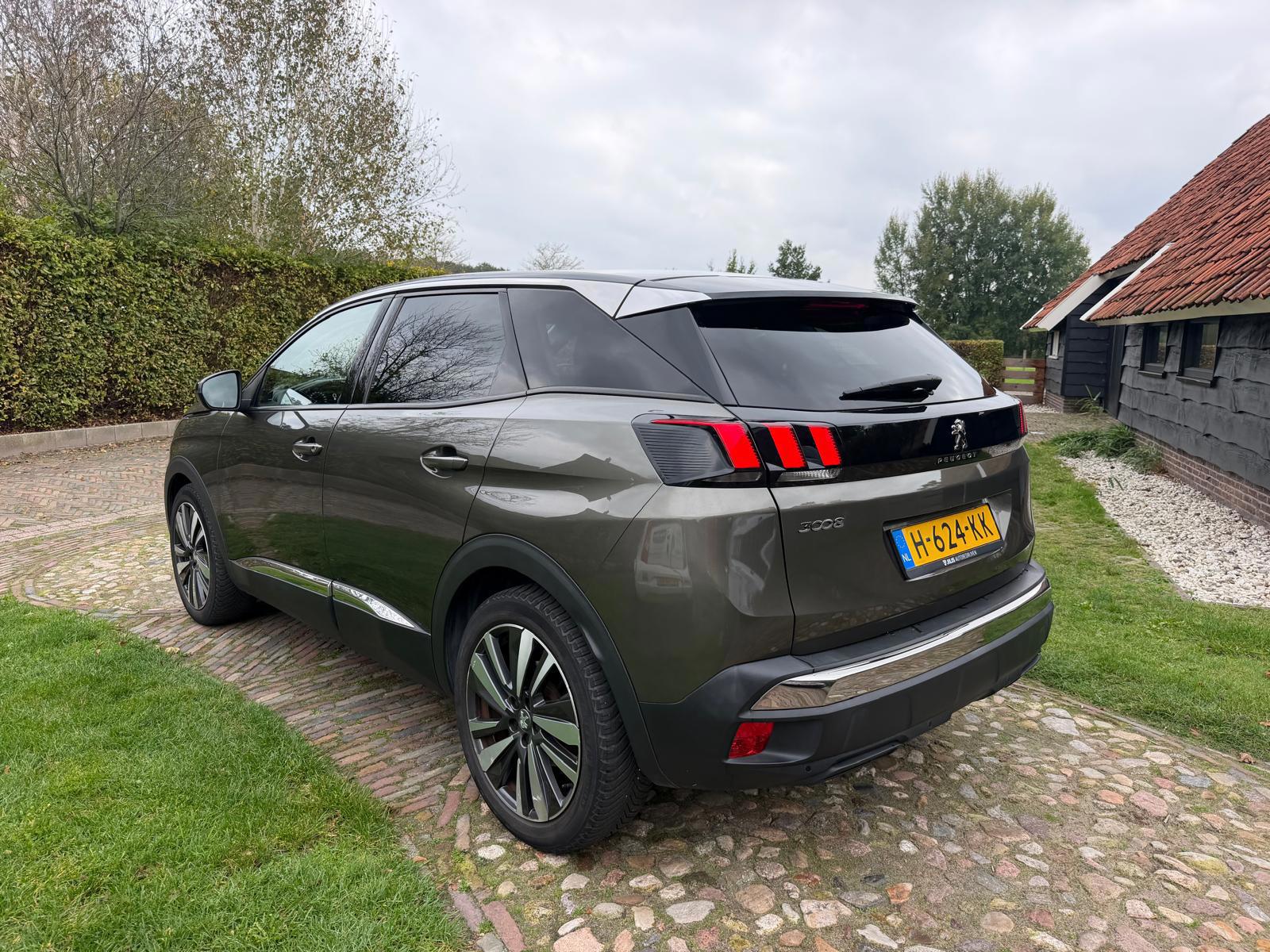 Peugeot 3008 1.2 PureTech Allure-NL auto (2020), foto 3