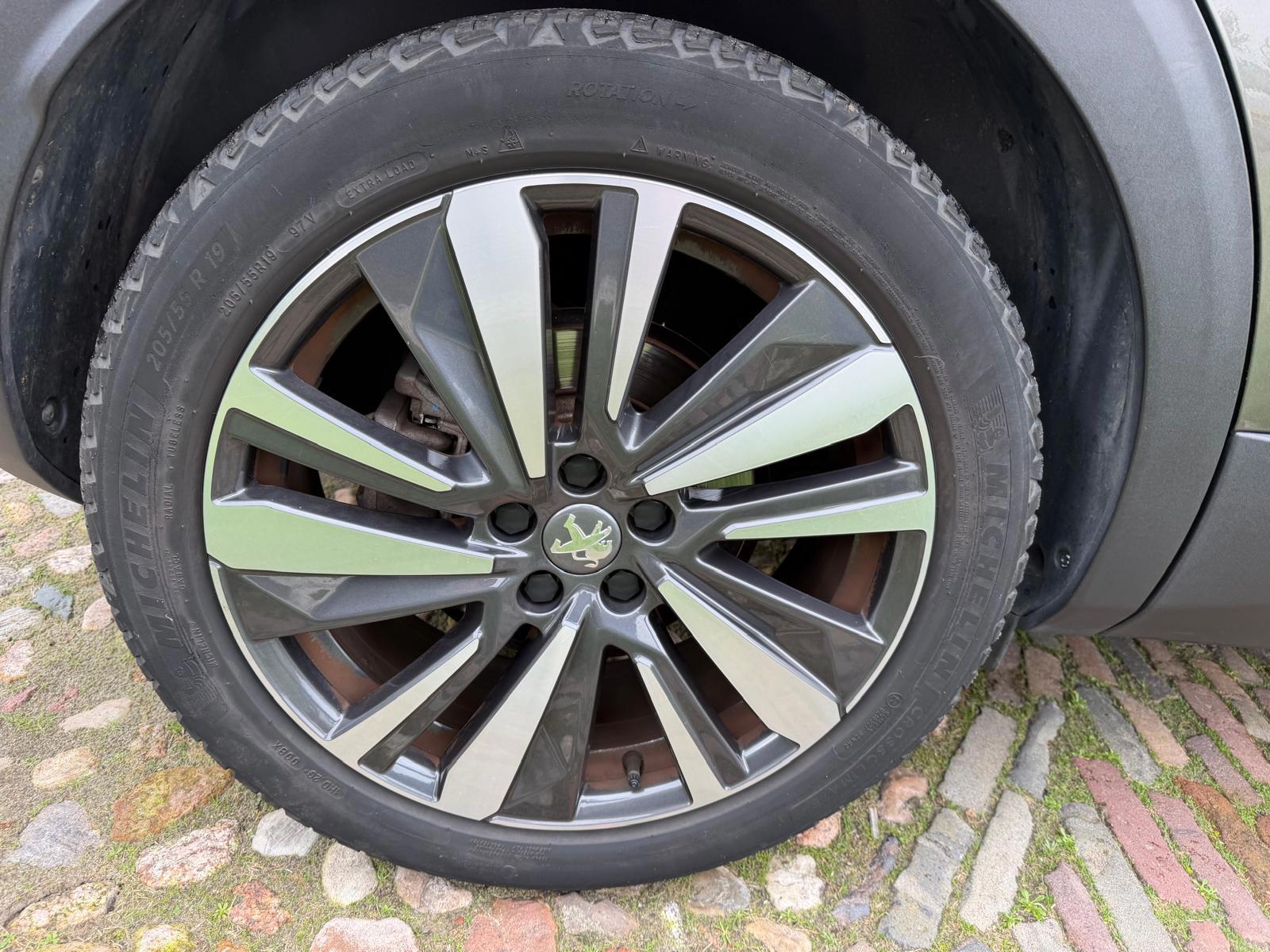 Peugeot 3008 1.2 PureTech Allure-NL auto (2020), foto 25