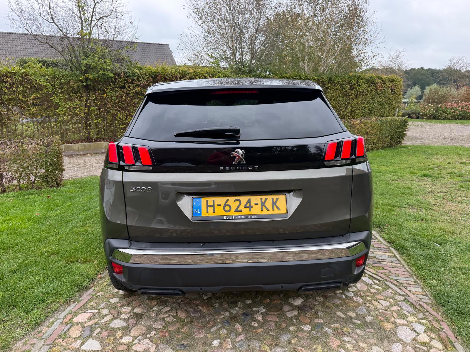 Peugeot 3008 1.2 PureTech Allure-NL auto (2020), foto 4