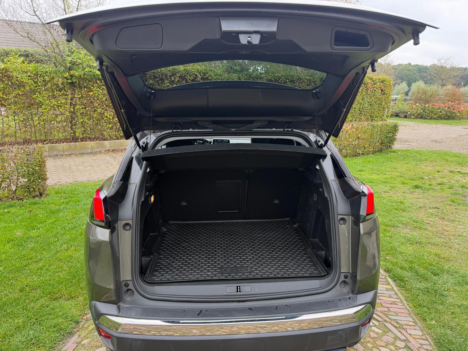 Peugeot 3008 1.2 PureTech Allure-NL auto (2020), foto 5