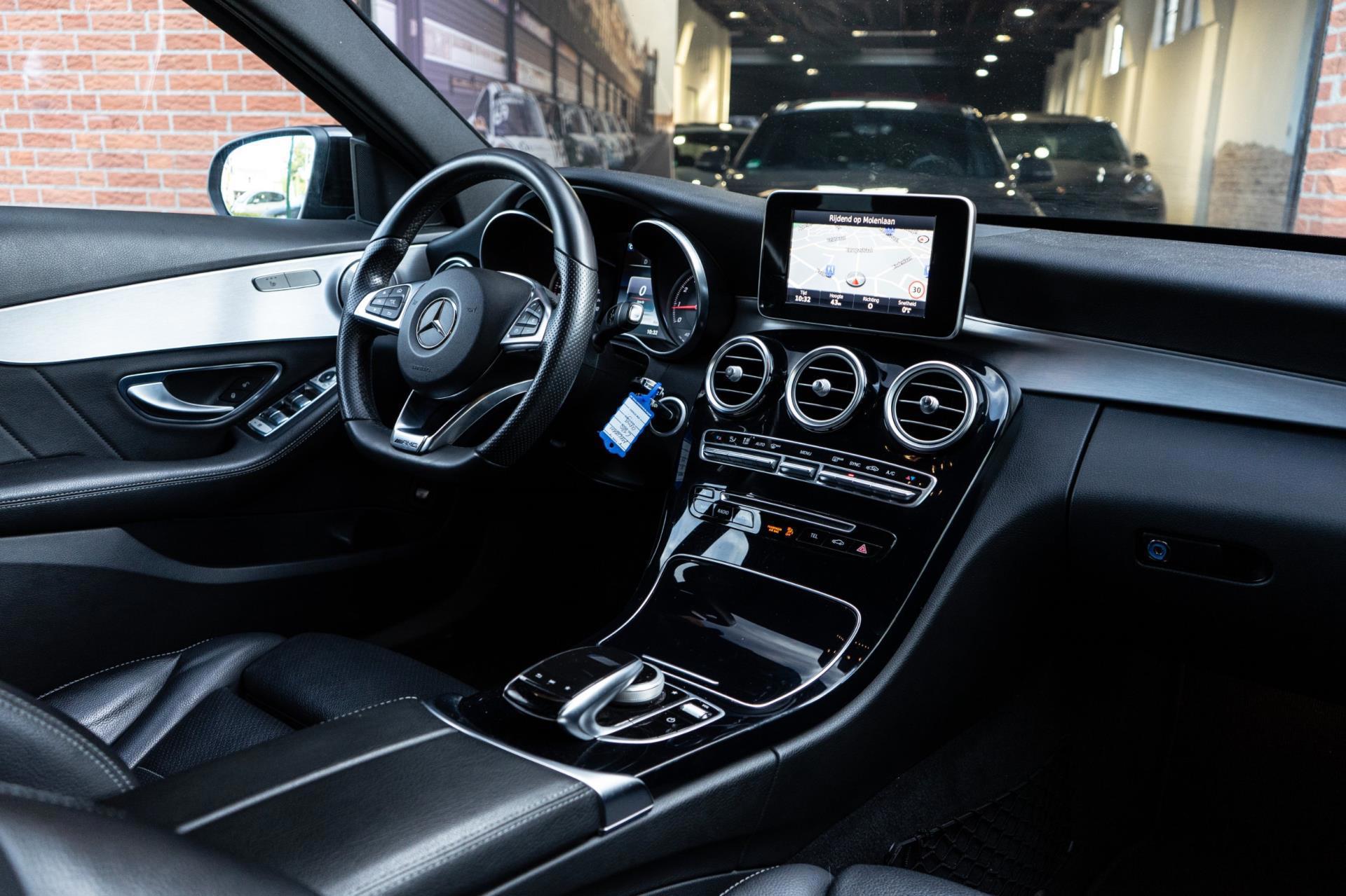 Mercedes-Benz C-klasse 180 AMG Burmester (2017), foto 10