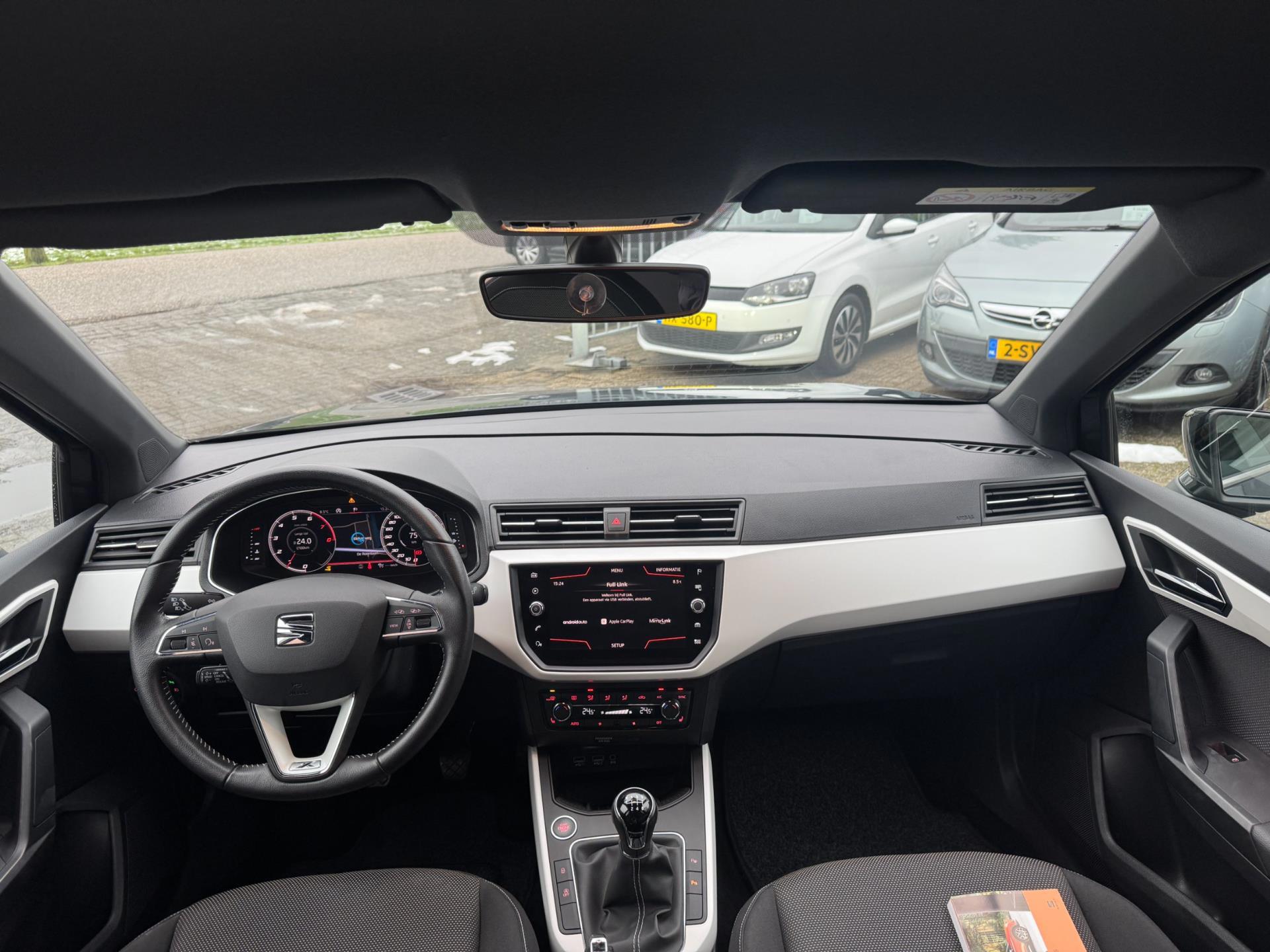 Seat Arona 1.0 TSI Xcellence Business Intense (2019), foto 2