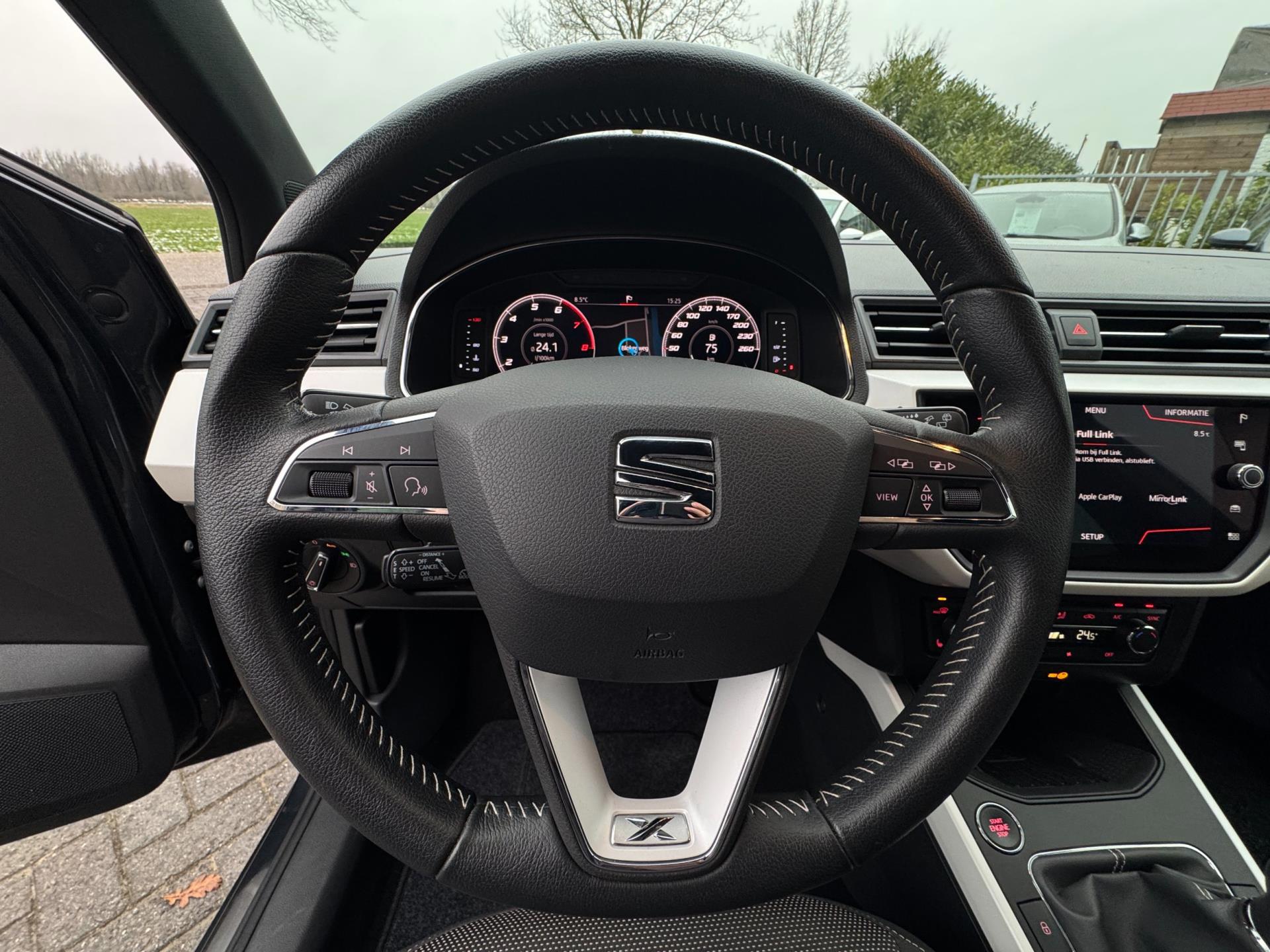 Seat Arona 1.0 TSI Xcellence Business Intense (2019), foto 16