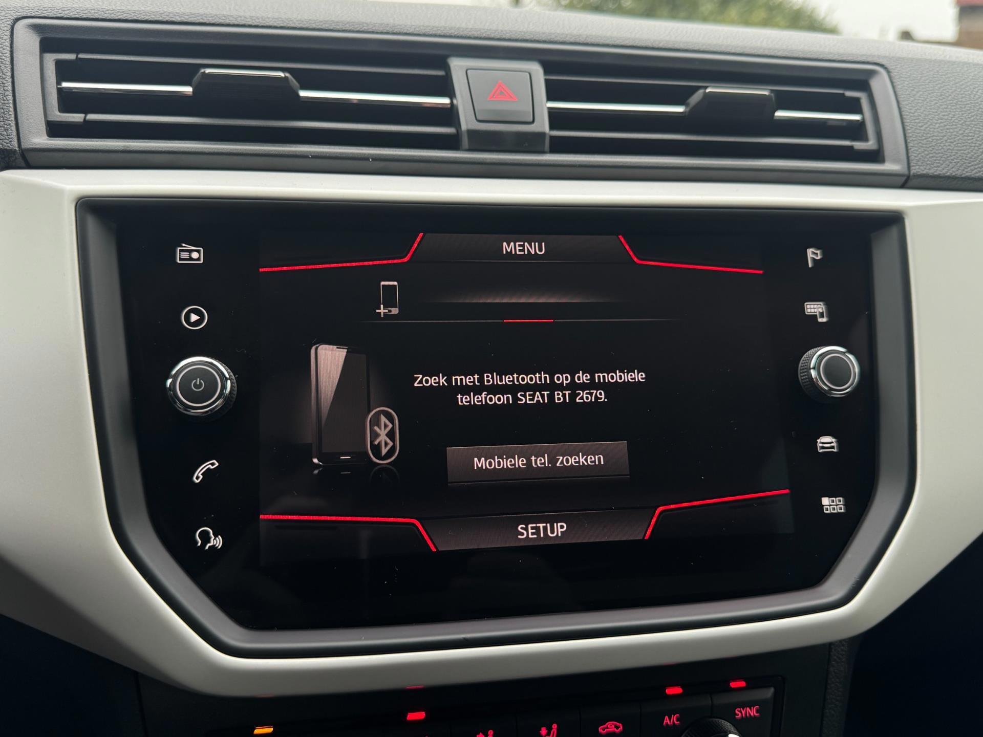 Seat Arona 1.0 TSI Xcellence Business Intense (2019), foto 25