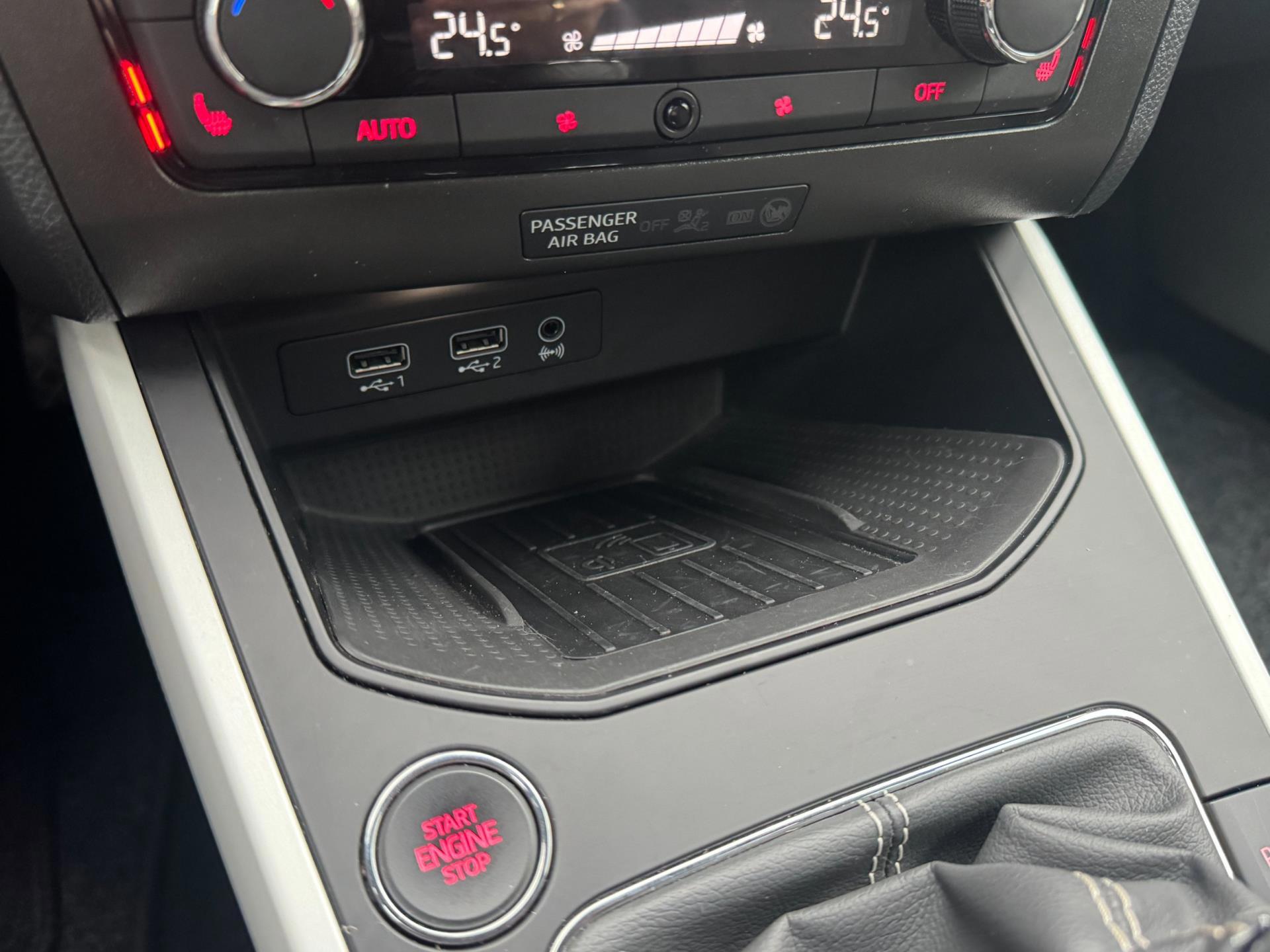 Seat Arona 1.0 TSI Xcellence Business Intense (2019), foto 32