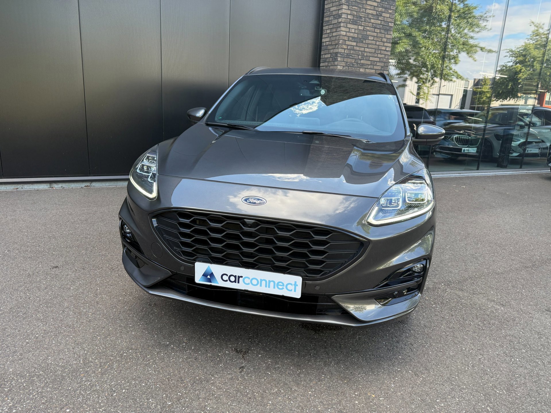 Ford Kuga 2.5 225pk PHEV ST-Line X (2023), foto 3