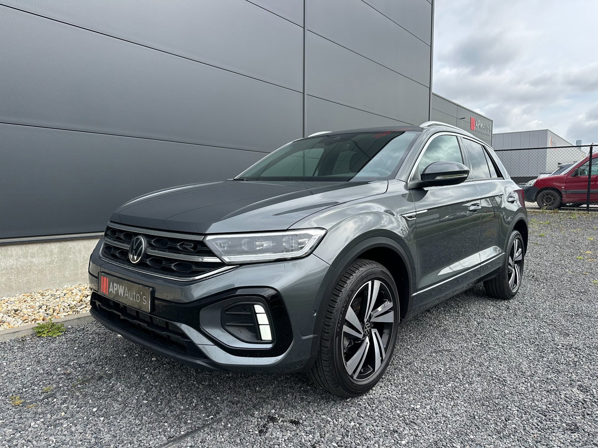 Volkswagen T-Roc 1.5 TSI R-Line Edition IQ. Light (2025), foto 2
