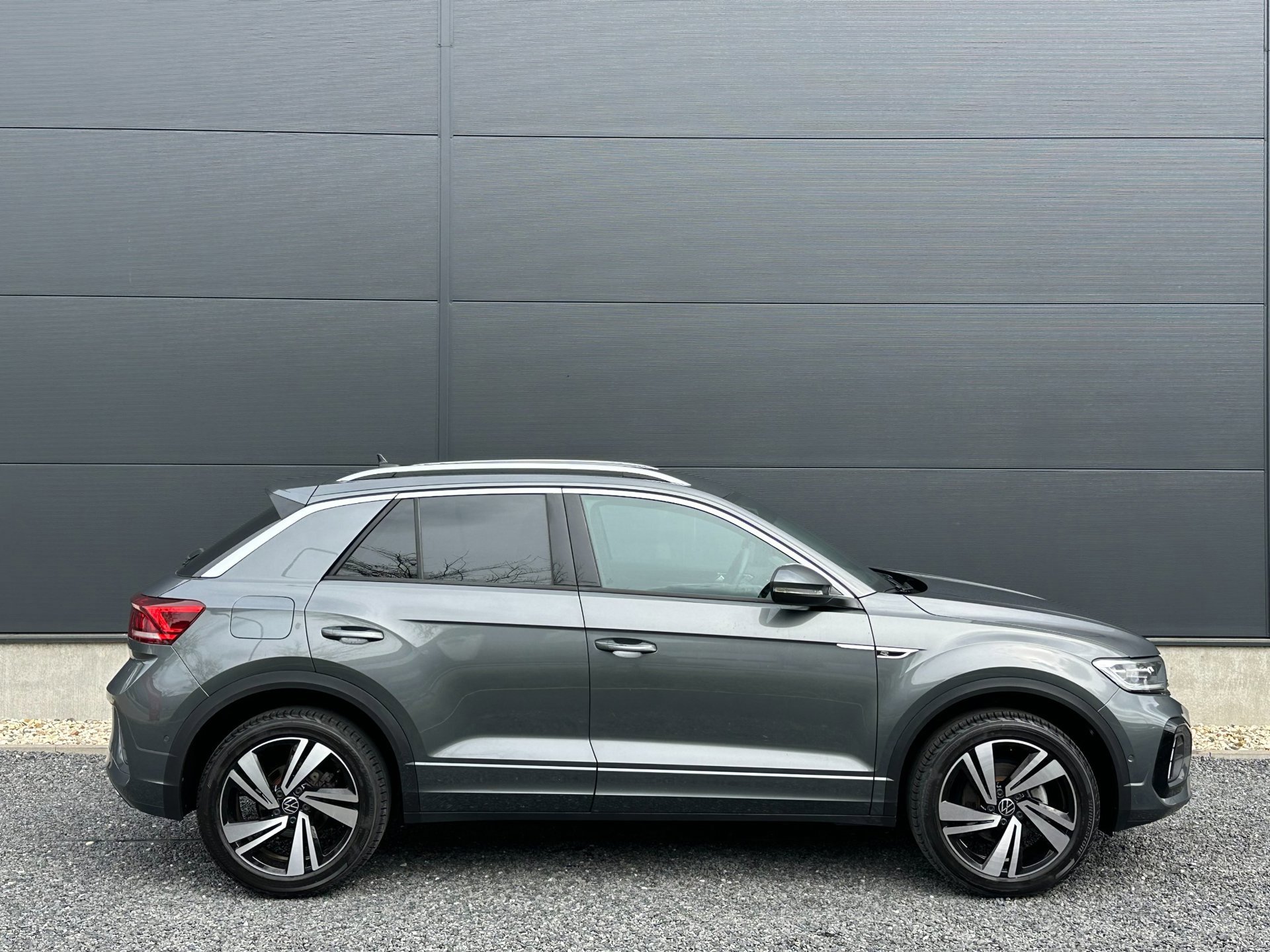 Volkswagen T-Roc 1.5 TSI R-Line Edition IQ. Light (2025), foto 7