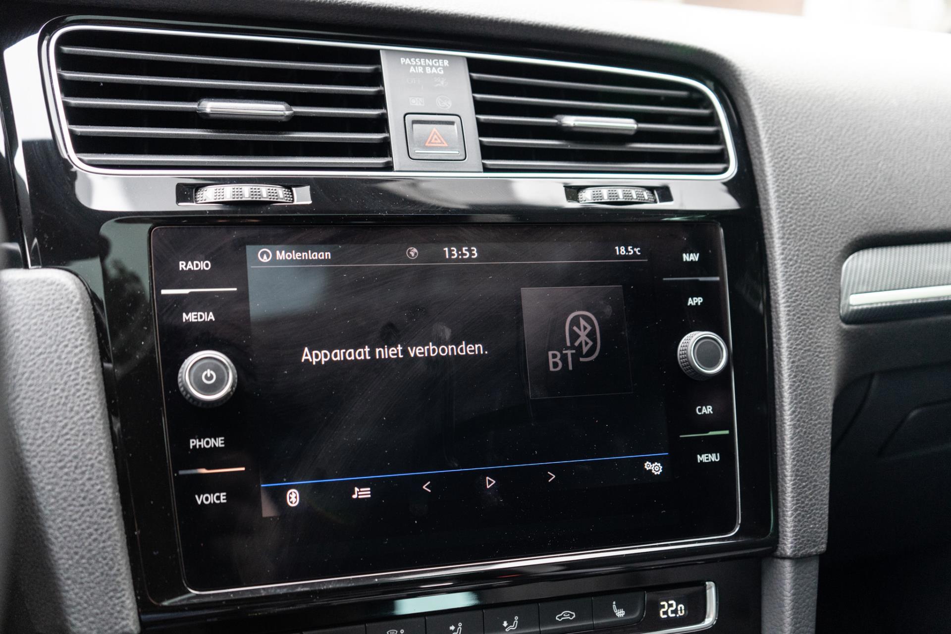 Volkswagen Golf 1.5 TSI Highline R Line (2017), foto 28