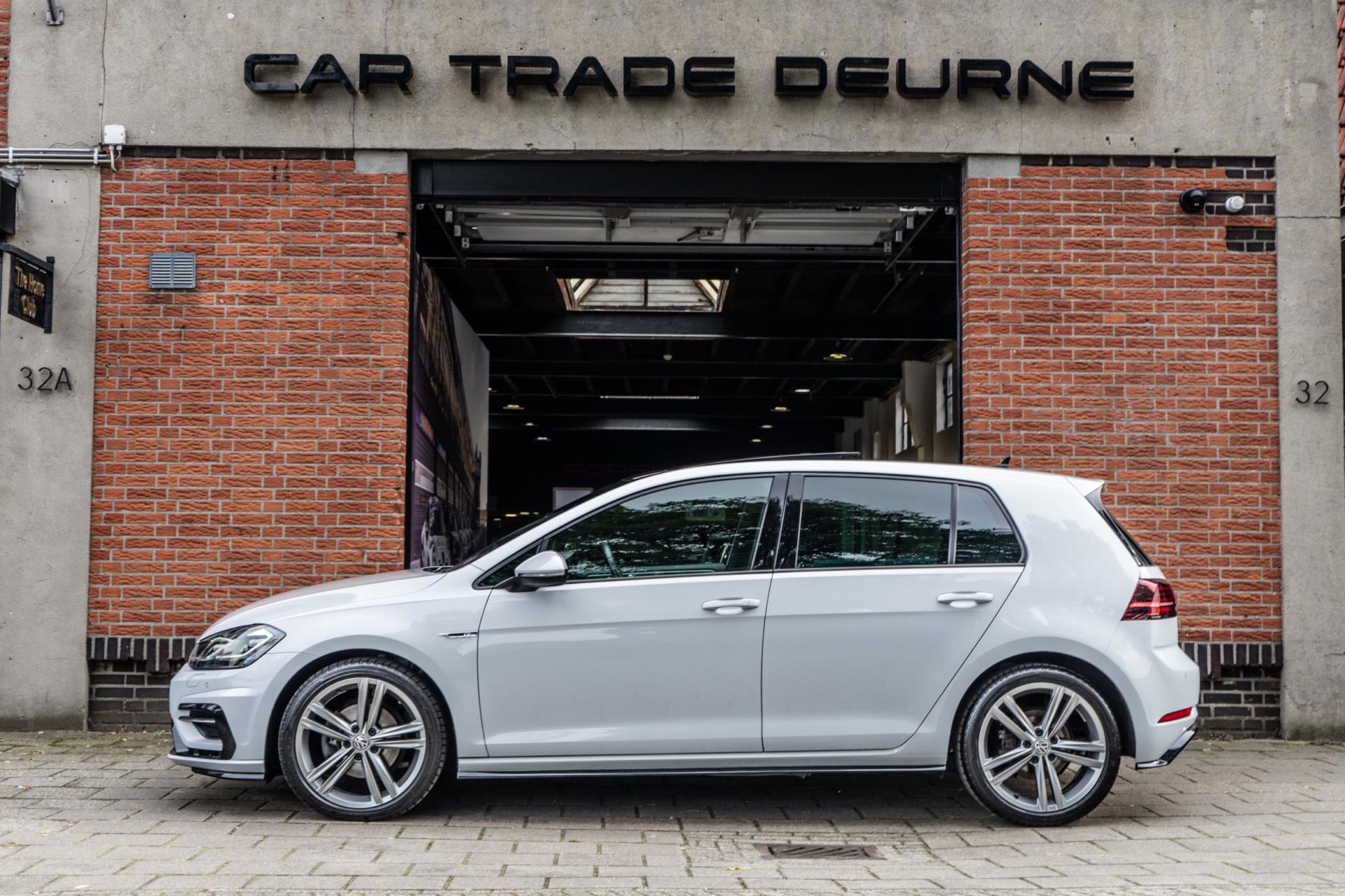 Volkswagen Golf 1.5 TSI Highline R Line (2017), foto 7