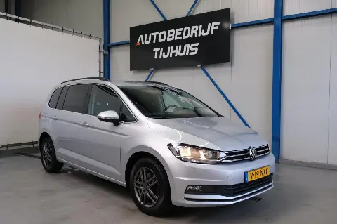 Volkswagen Touran 2.0 TDI 150 PK DSG > Grijskenteken < - Airco, Cruise, Navi, PDC. (2021)