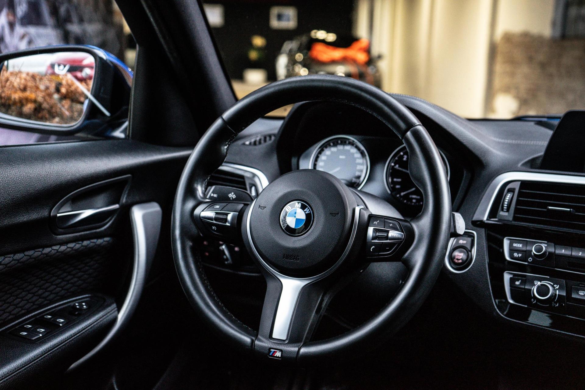 BMW 1-Serie 118i Edition M Sport Shadow Executive (2017), foto 12