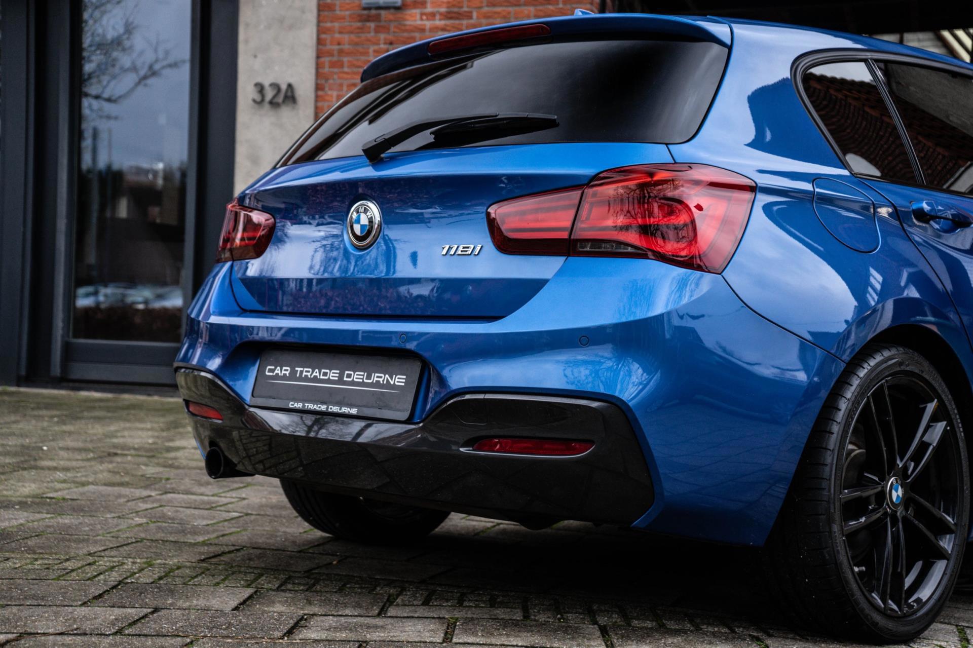 BMW 1-Serie 118i Edition M Sport Shadow Executive (2017), foto 8