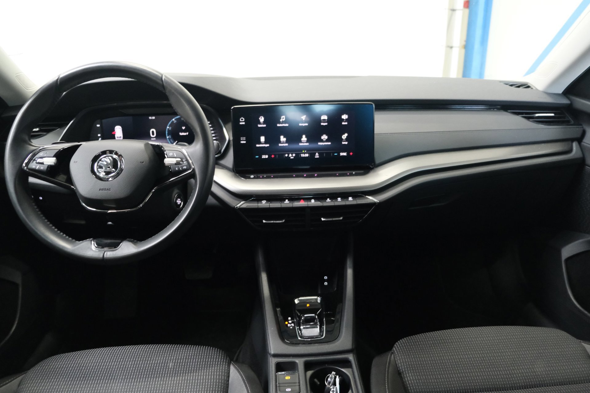 Skoda Octavia Combi 1.0 e-TSI Ambition (2023), foto 14