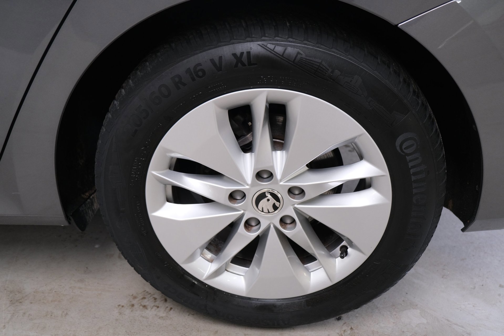 Skoda Octavia Combi 1.0 e-TSI Ambition (2023), foto 30