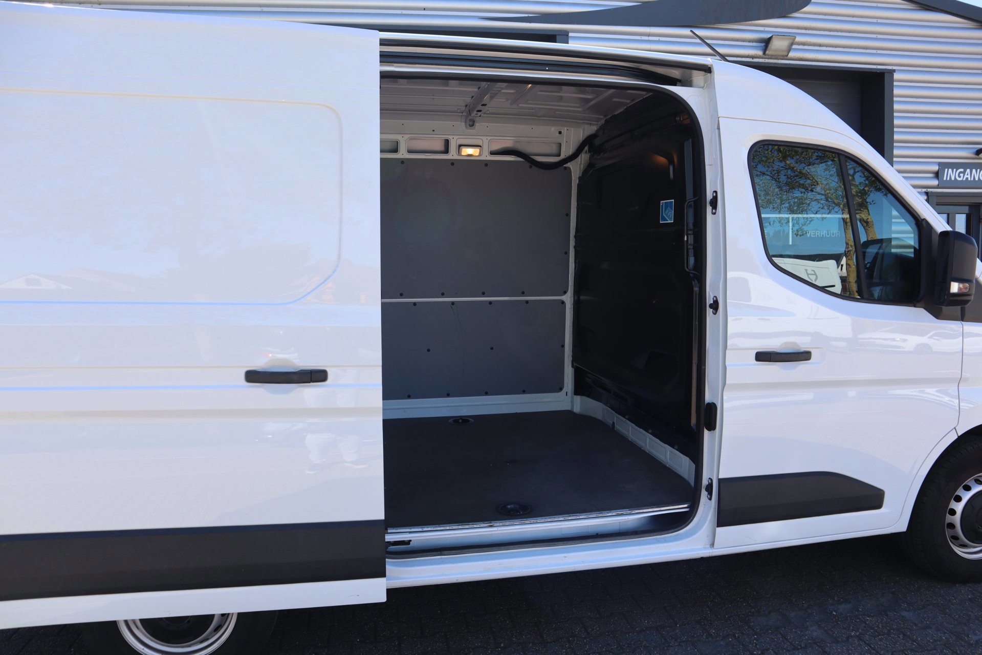 Renault MASTER 2.0 L2H2 Euro 6 (2024), foto 9