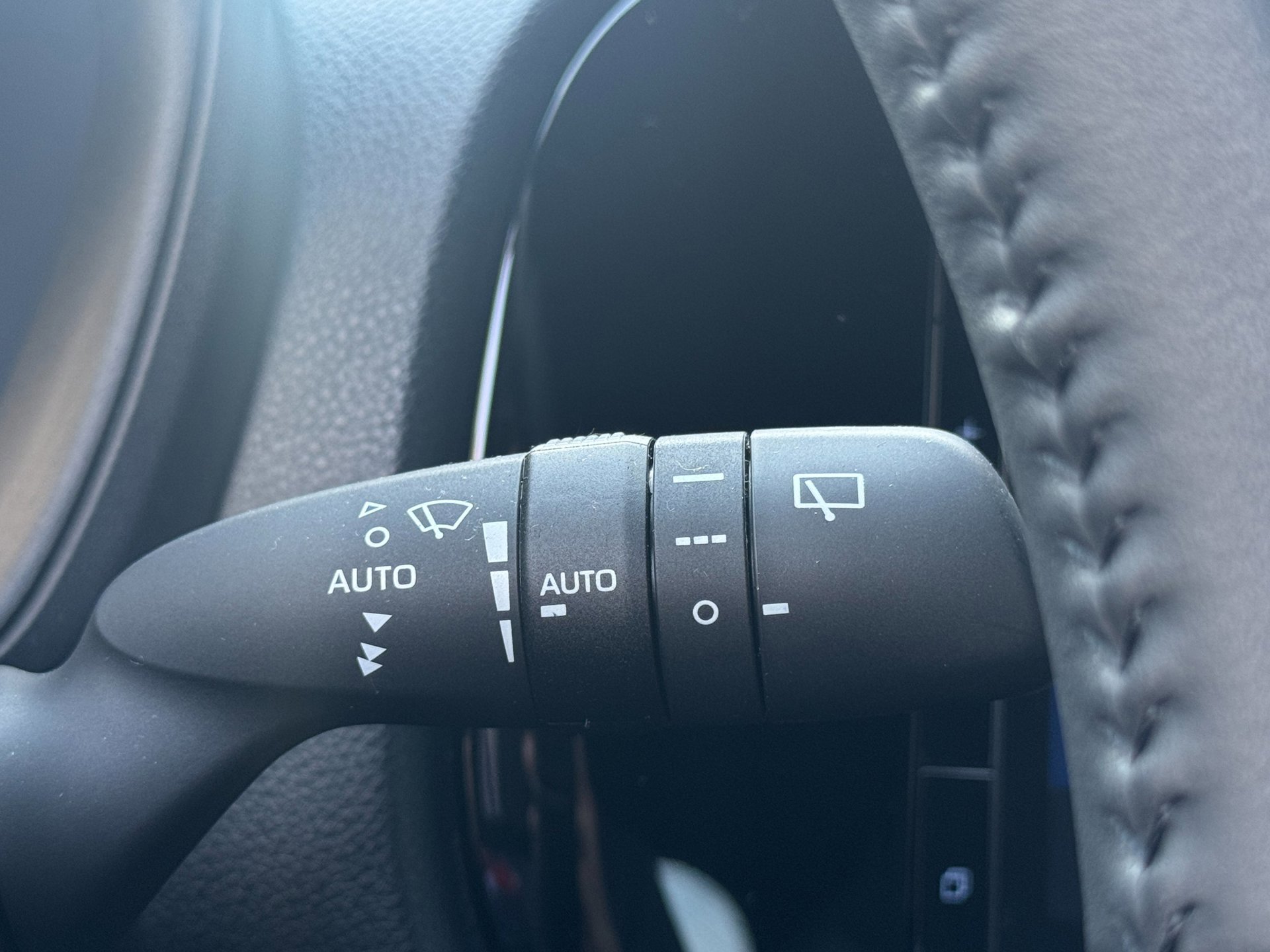 Toyota Aygo X 1.0 VVT-i MT Pulse Active CAMERA (2024), foto 20