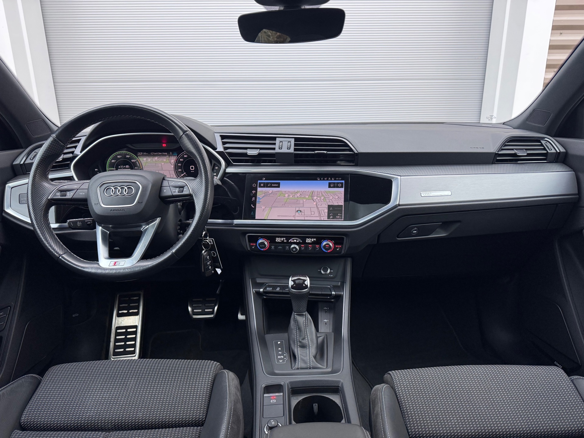 Audi Q3 Sportback 45 TFSI e S Edition (2022), foto 11