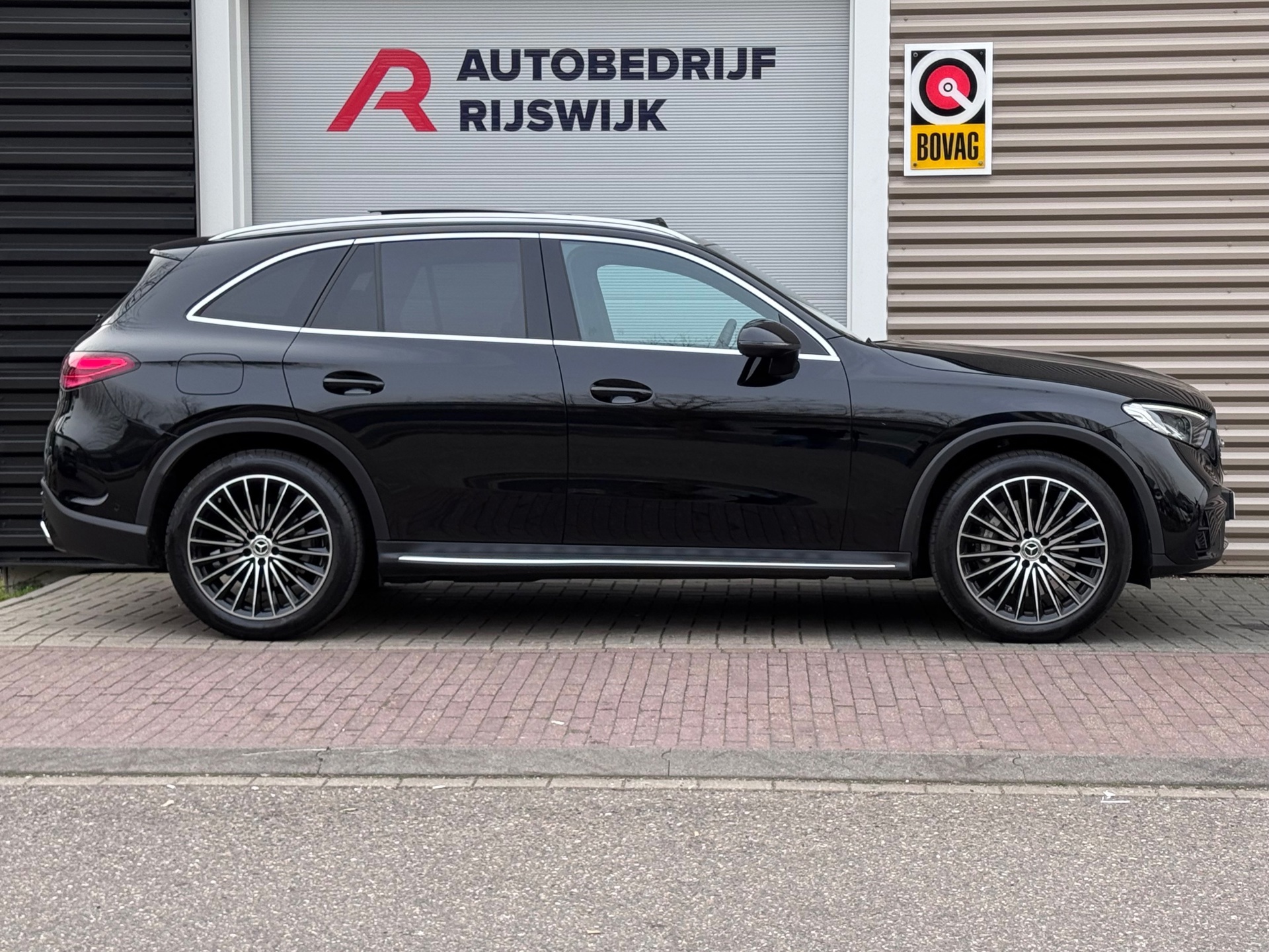 Mercedes-Benz GLC-klasse 200 4MATIC AMG Line (2024), foto 5