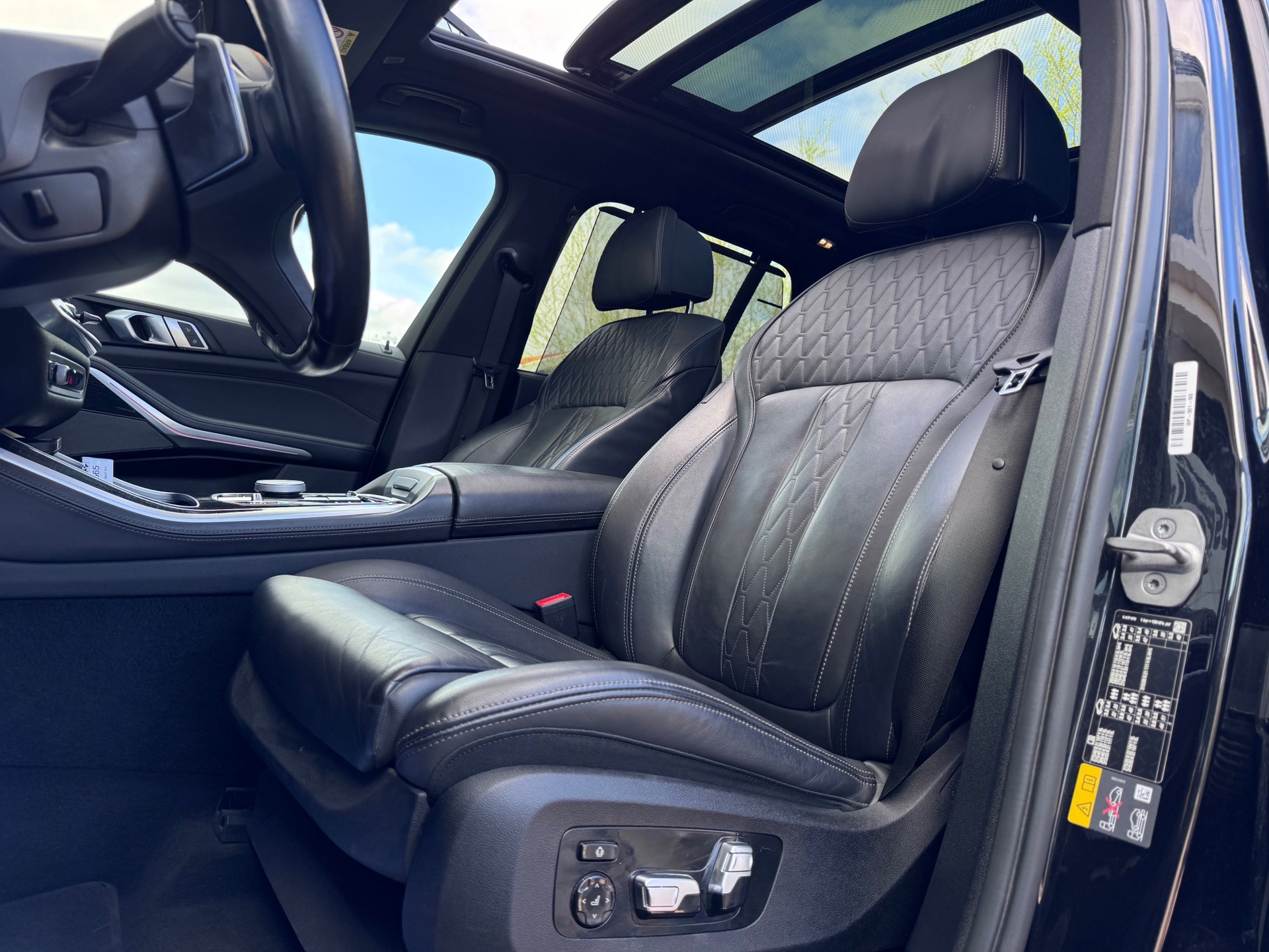 BMW X5 XDrive50e Skylounge (2023), foto 13