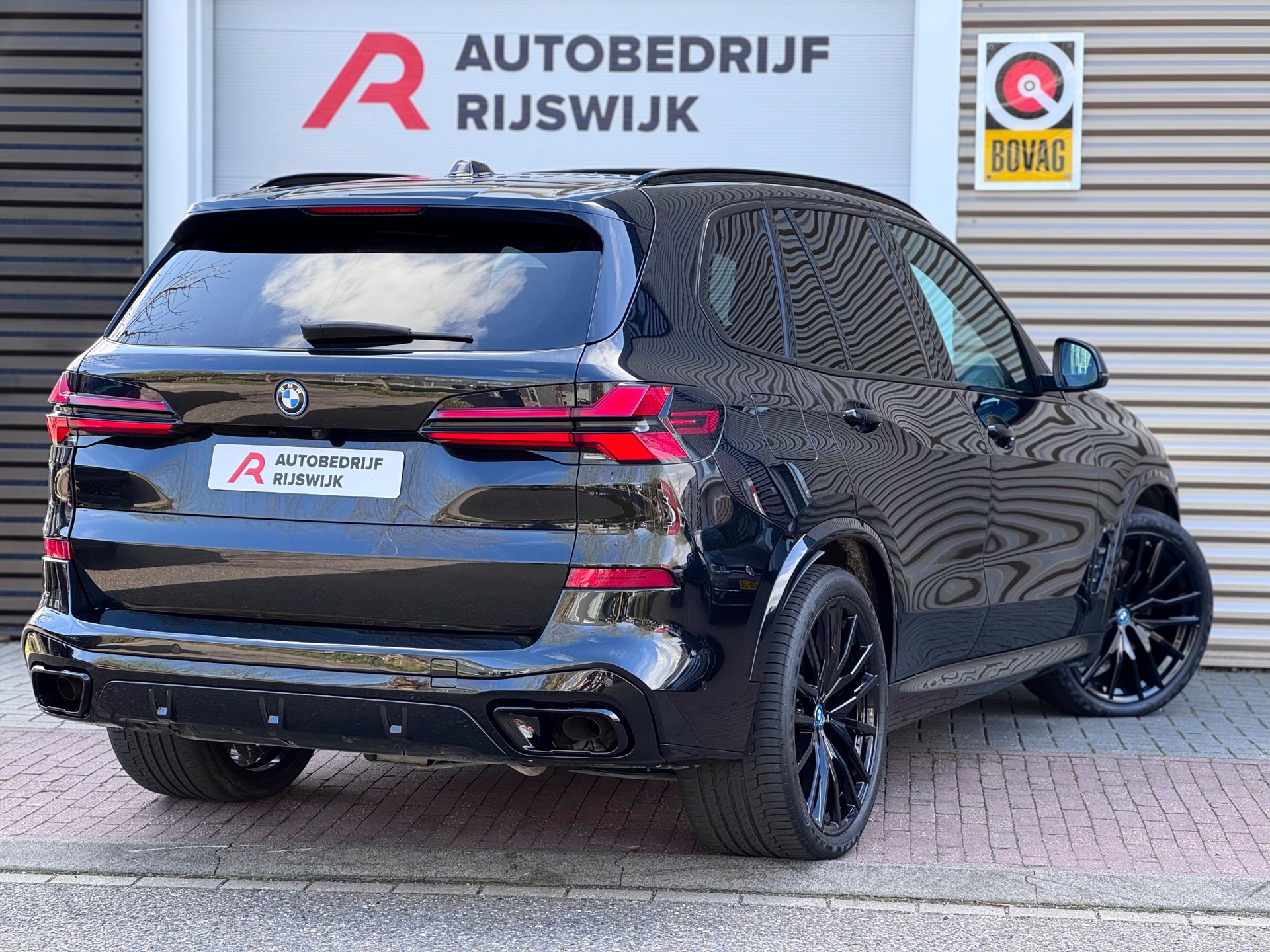 BMW X5 XDrive50e Skylounge (2023), foto 4