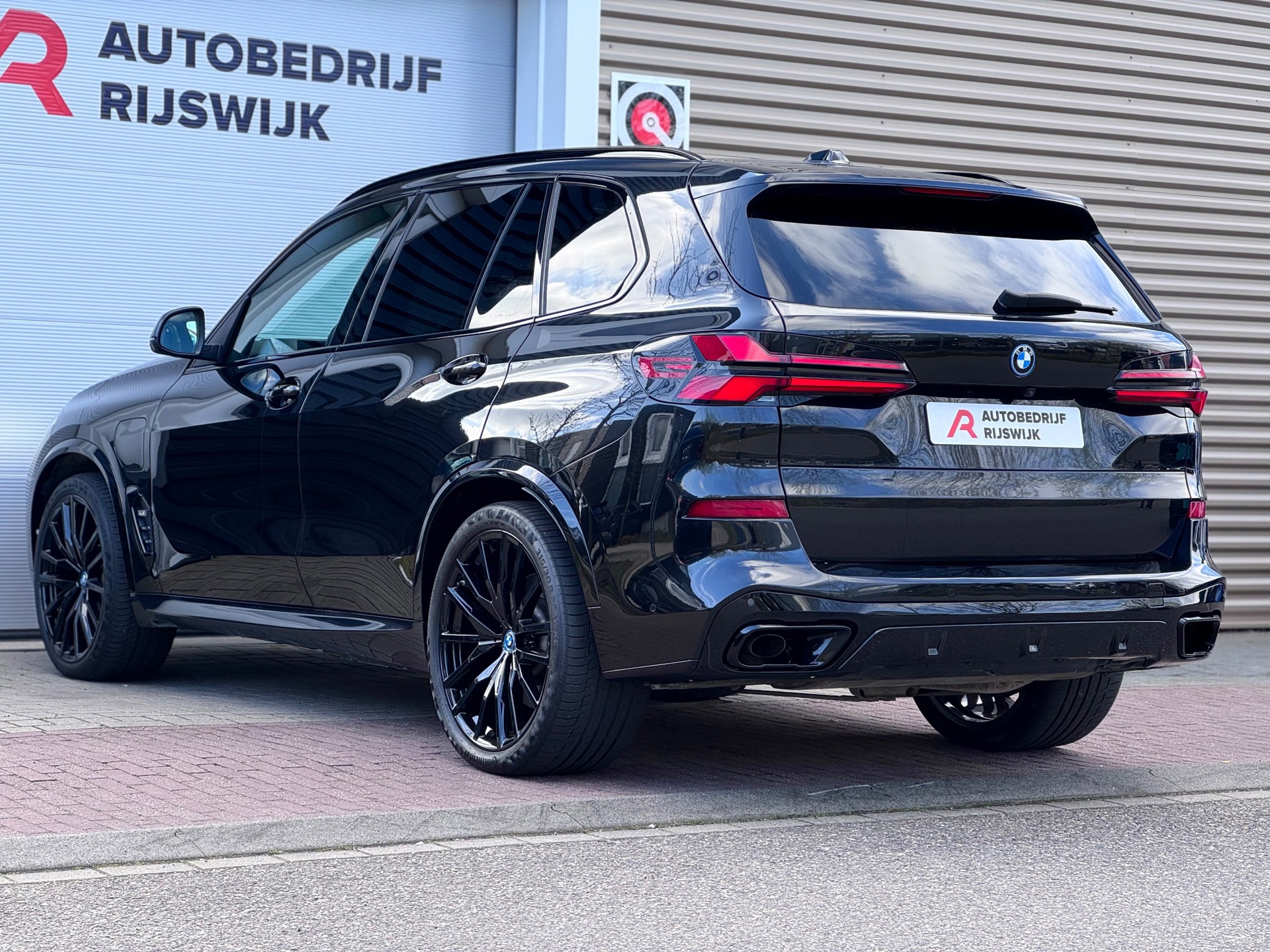 BMW X5 XDrive50e Skylounge (2023), foto 9