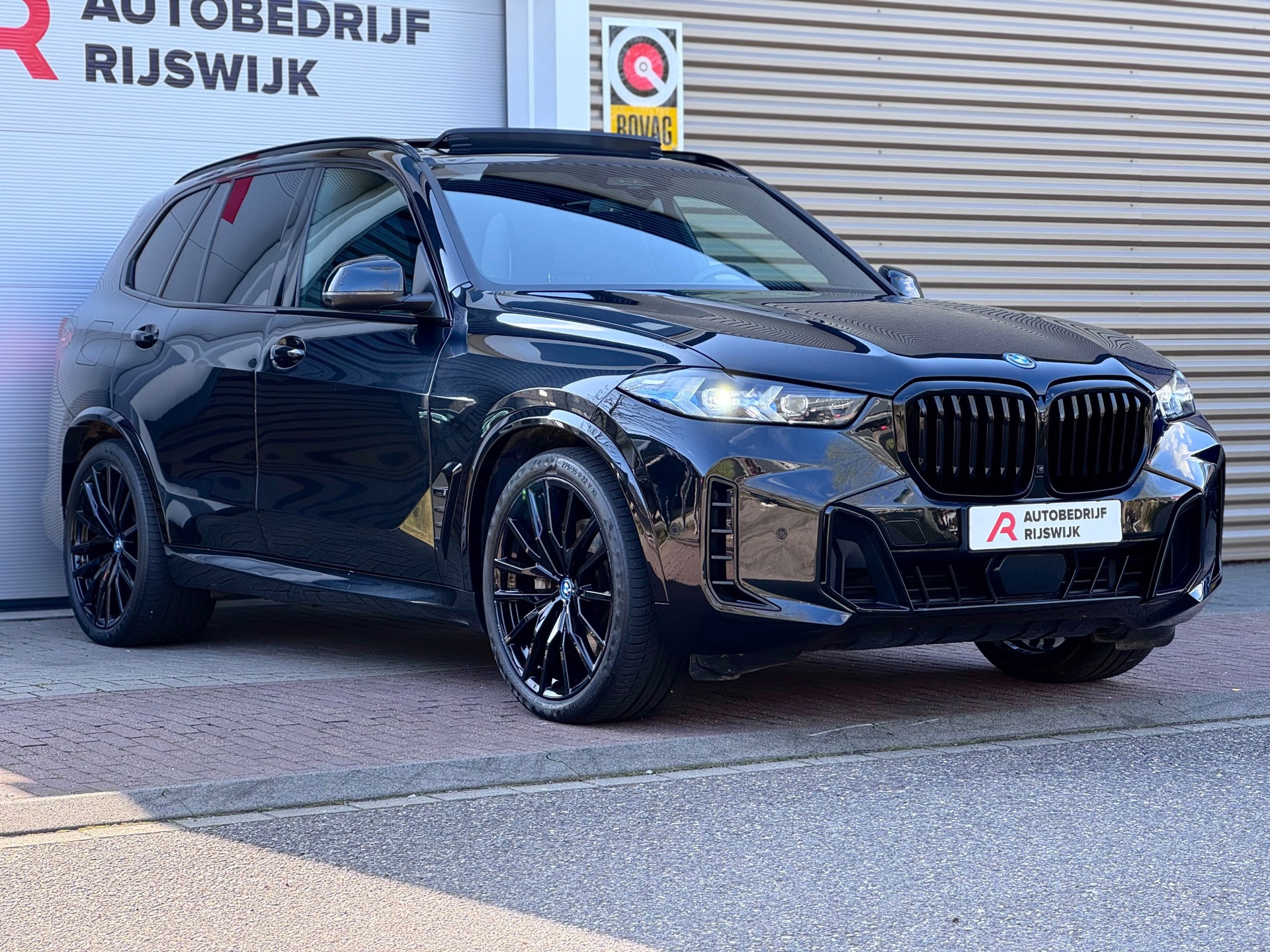 BMW X5 XDrive50e Skylounge (2023), foto 10