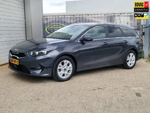 Kia Ceed Sportswagon 1.5 T-GDi DynamicPlusLine (2024)