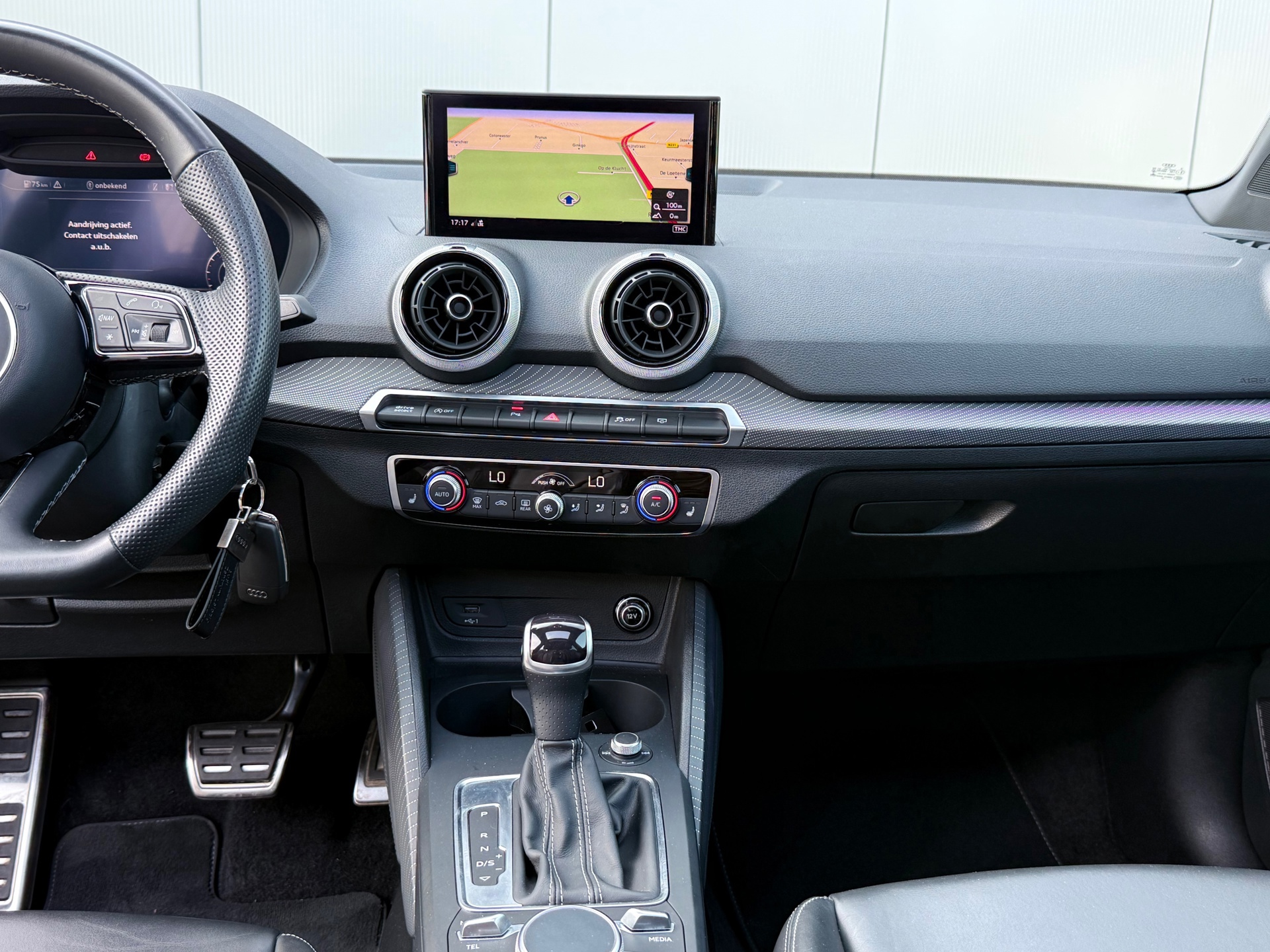 Audi Q2 35 TFSI 3x S-Line (2022), foto 24