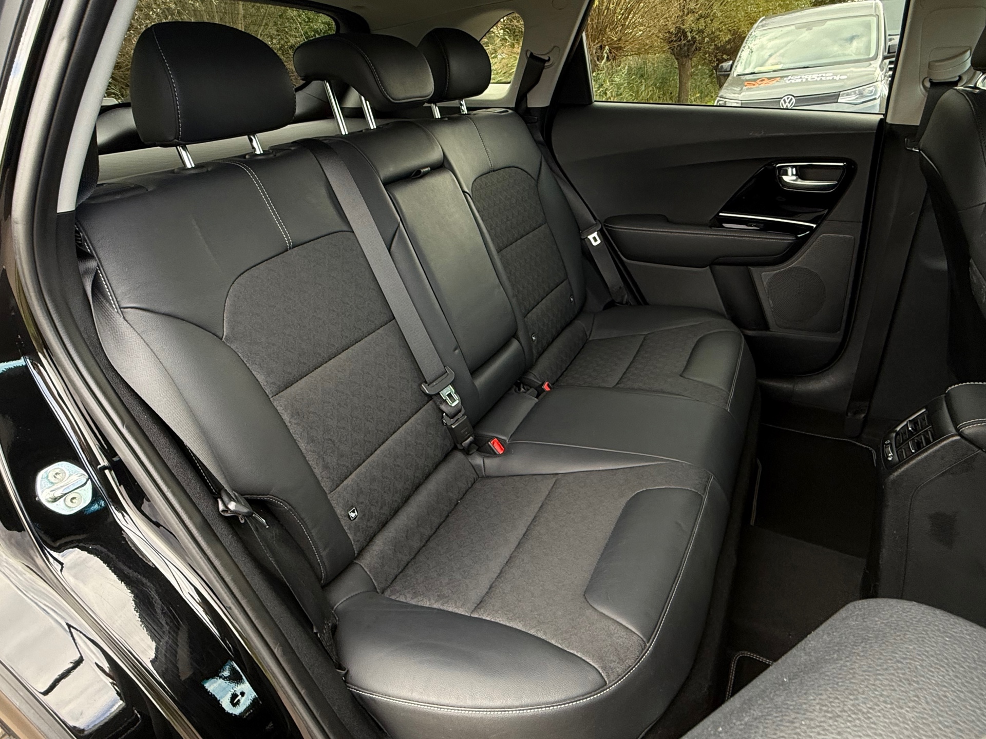 Kia Niro 1.6 GDi Plug-In DynamicPlusLine (2020), foto 12