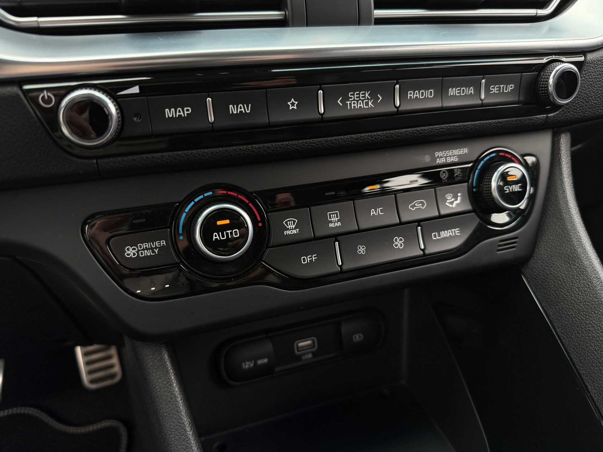 Kia Niro 1.6 GDi Plug-In DynamicPlusLine (2020), foto 13