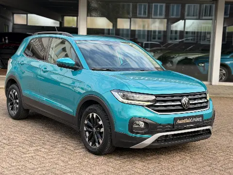 Volkswagen T-Cross 1.0 TSI Life Business (2020)