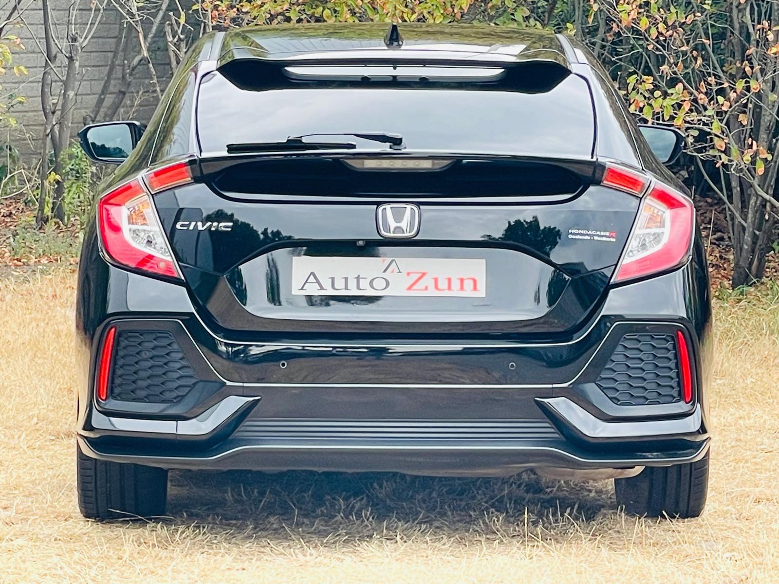 Honda Civic 1.0 i-VTEC Elegance (2018), foto 5