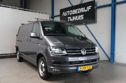 Volkswagen Transporter 2.0 TDI L2H1 Comfortline (2018)
