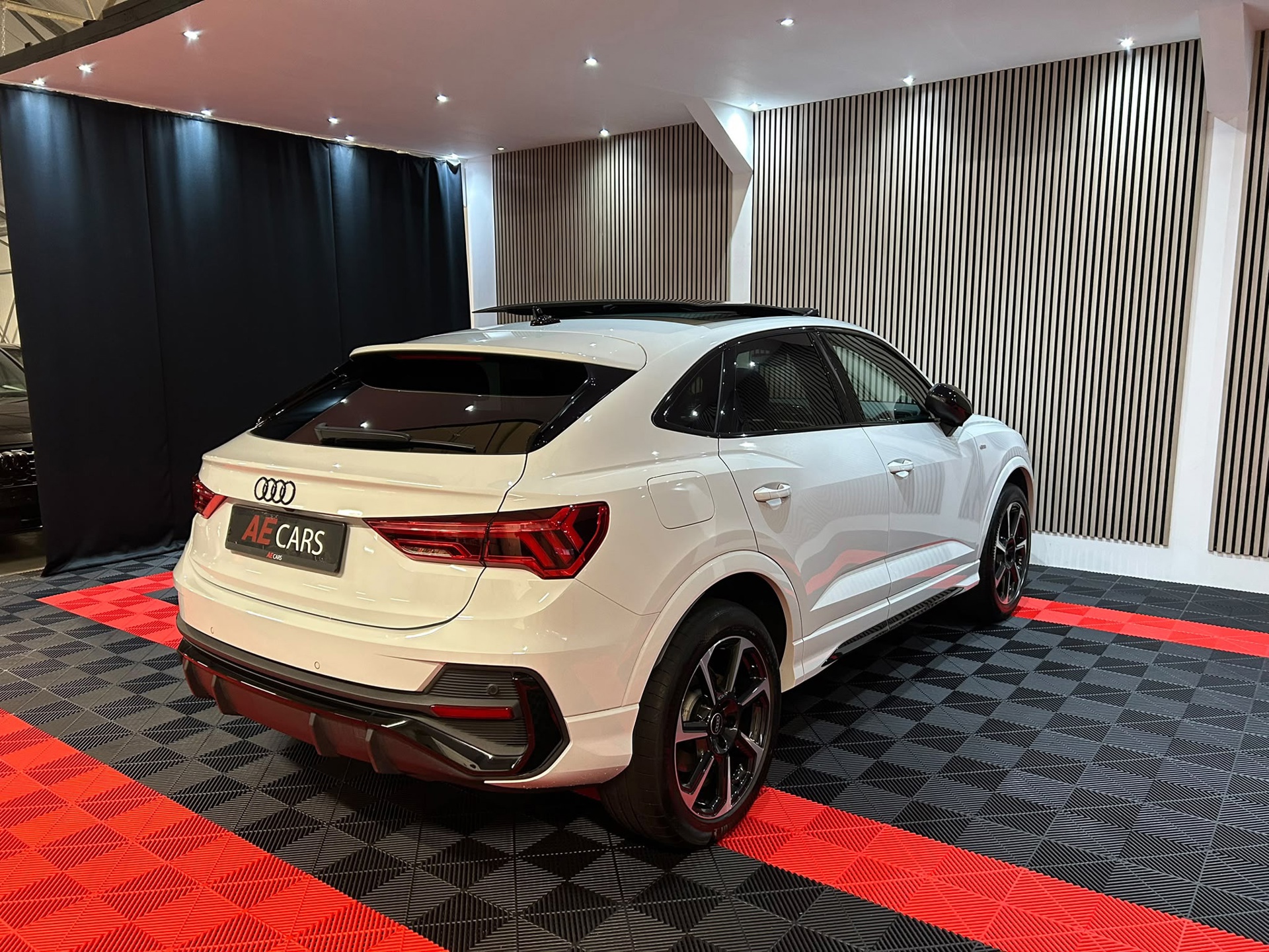 Audi Q3 Sportback 45 TFSI e S Edition S (2022), foto 14