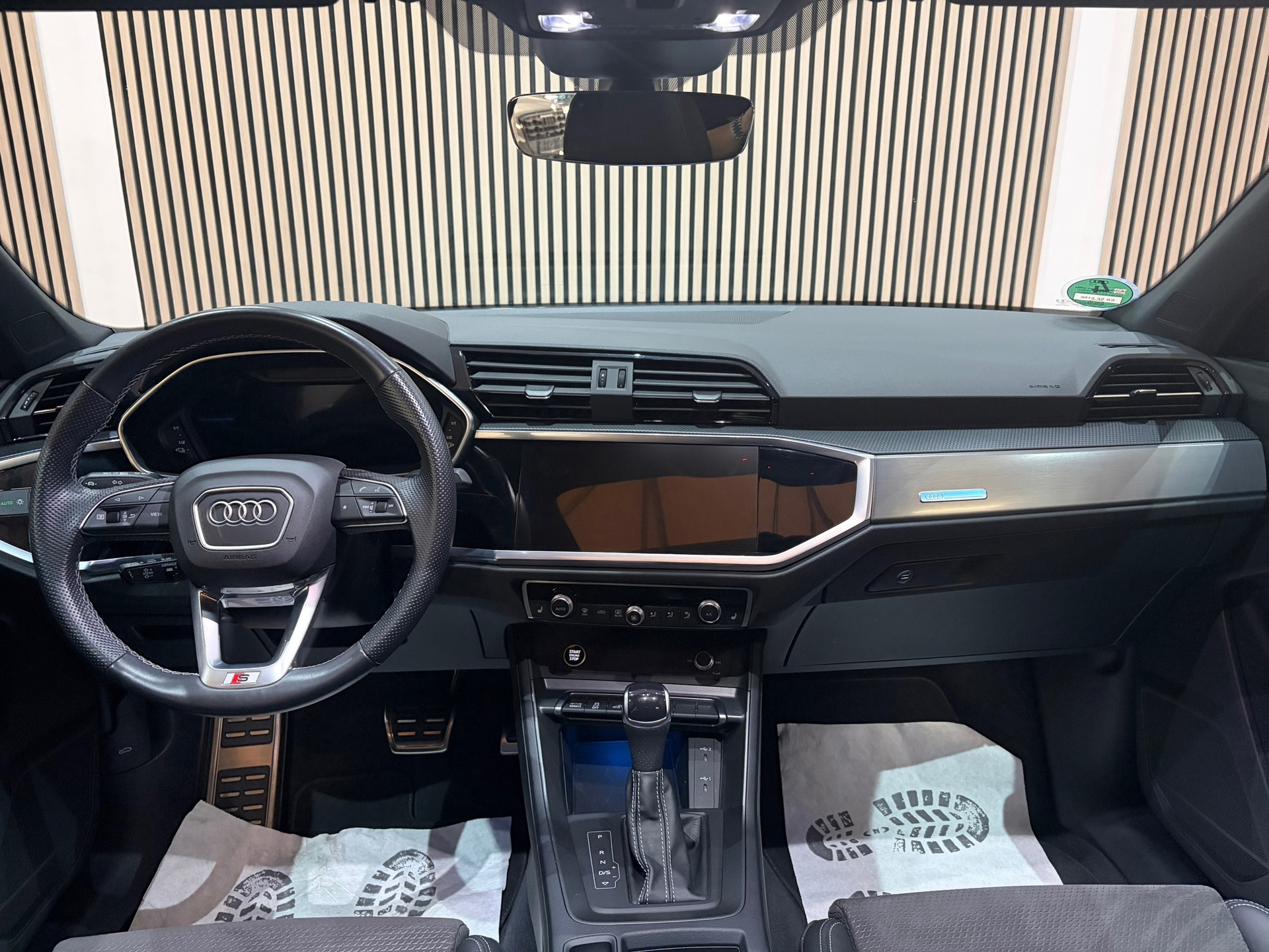 Audi Q3 Sportback 45 TFSI e S Edition S (2022), foto 21