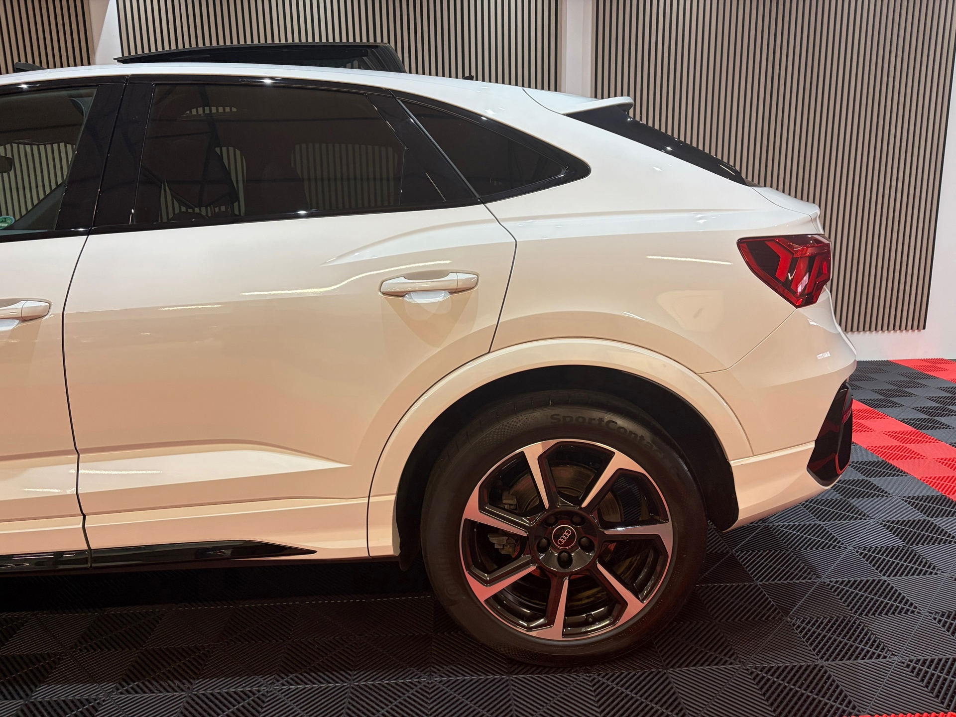 Audi Q3 Sportback 45 TFSI e S Edition S (2022), foto 8