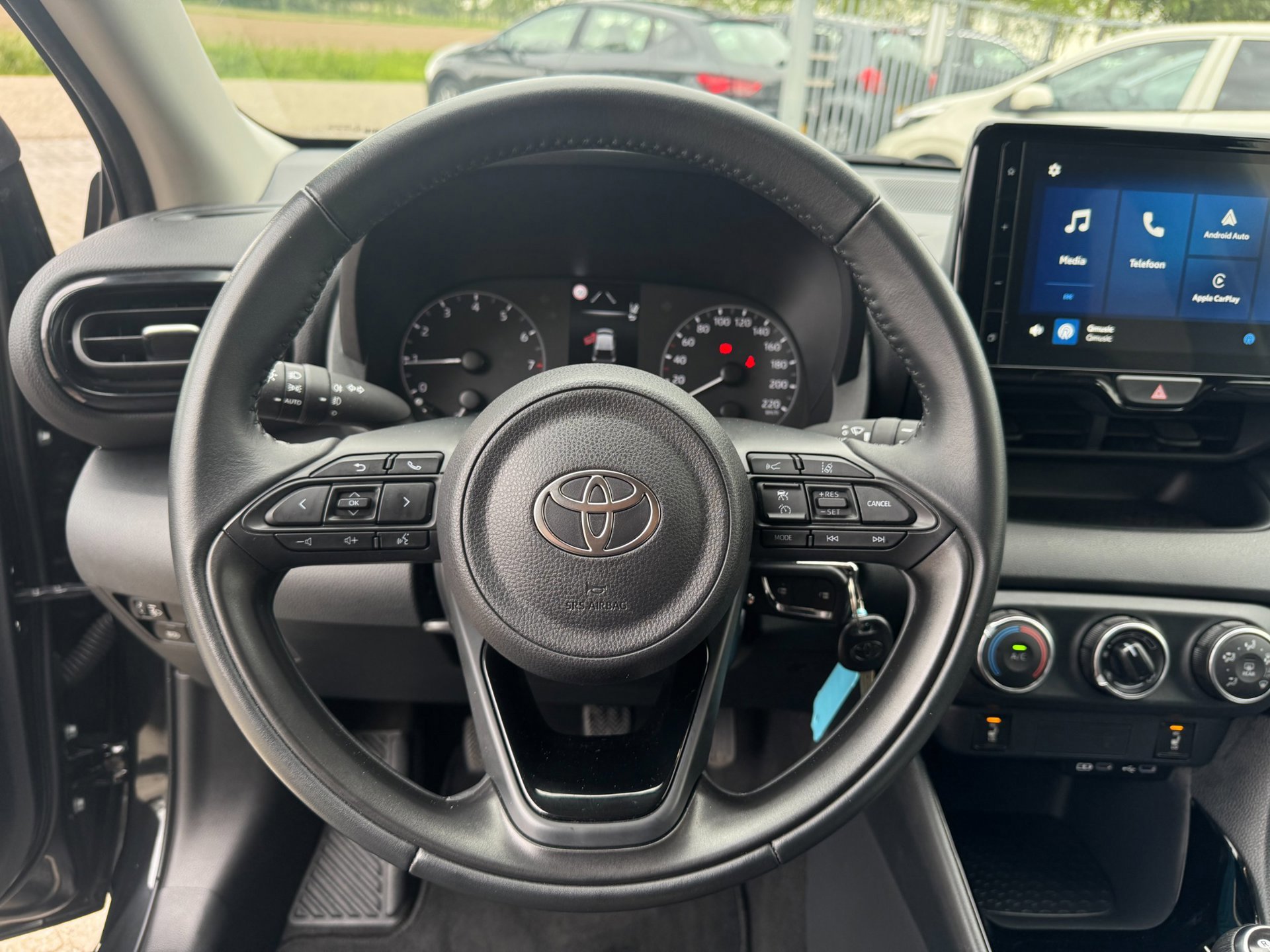Toyota Yaris 1.5 VVT-i First Edition (2024), foto 14