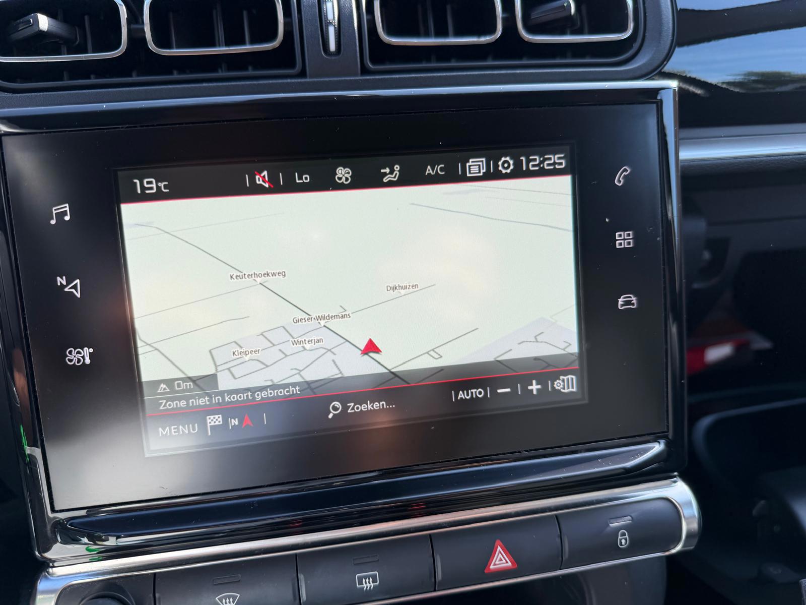 Citroen C3 1.2 PureTech ELLE (2018), foto 15