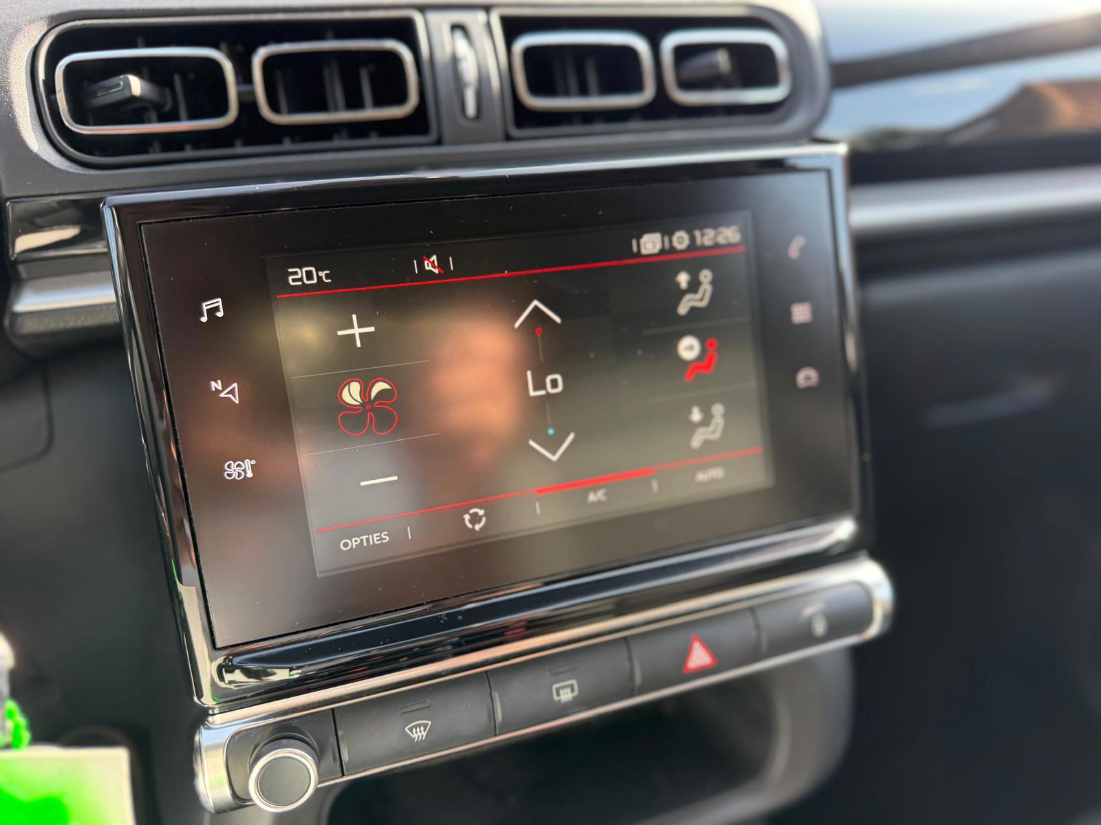 Citroen C3 1.2 PureTech ELLE (2018), foto 16