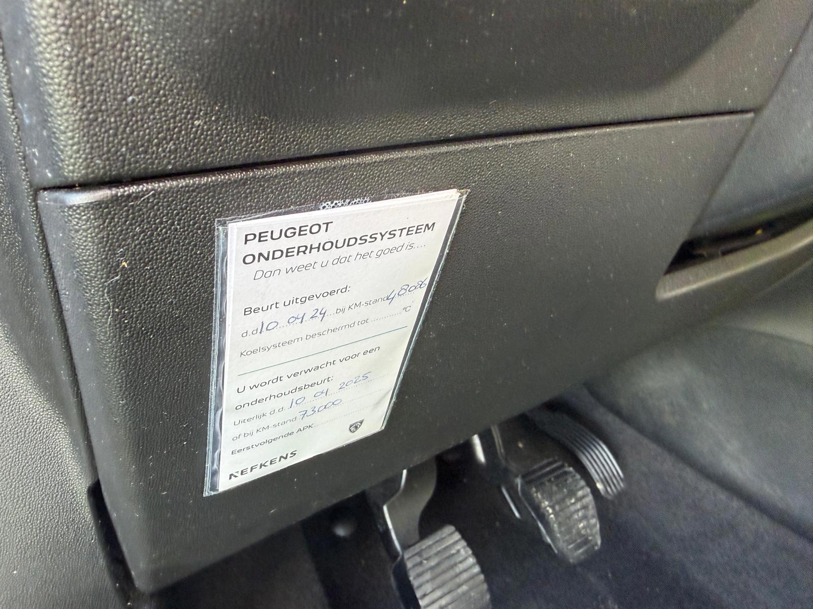 Citroen C3 1.2 PureTech ELLE (2018), foto 22
