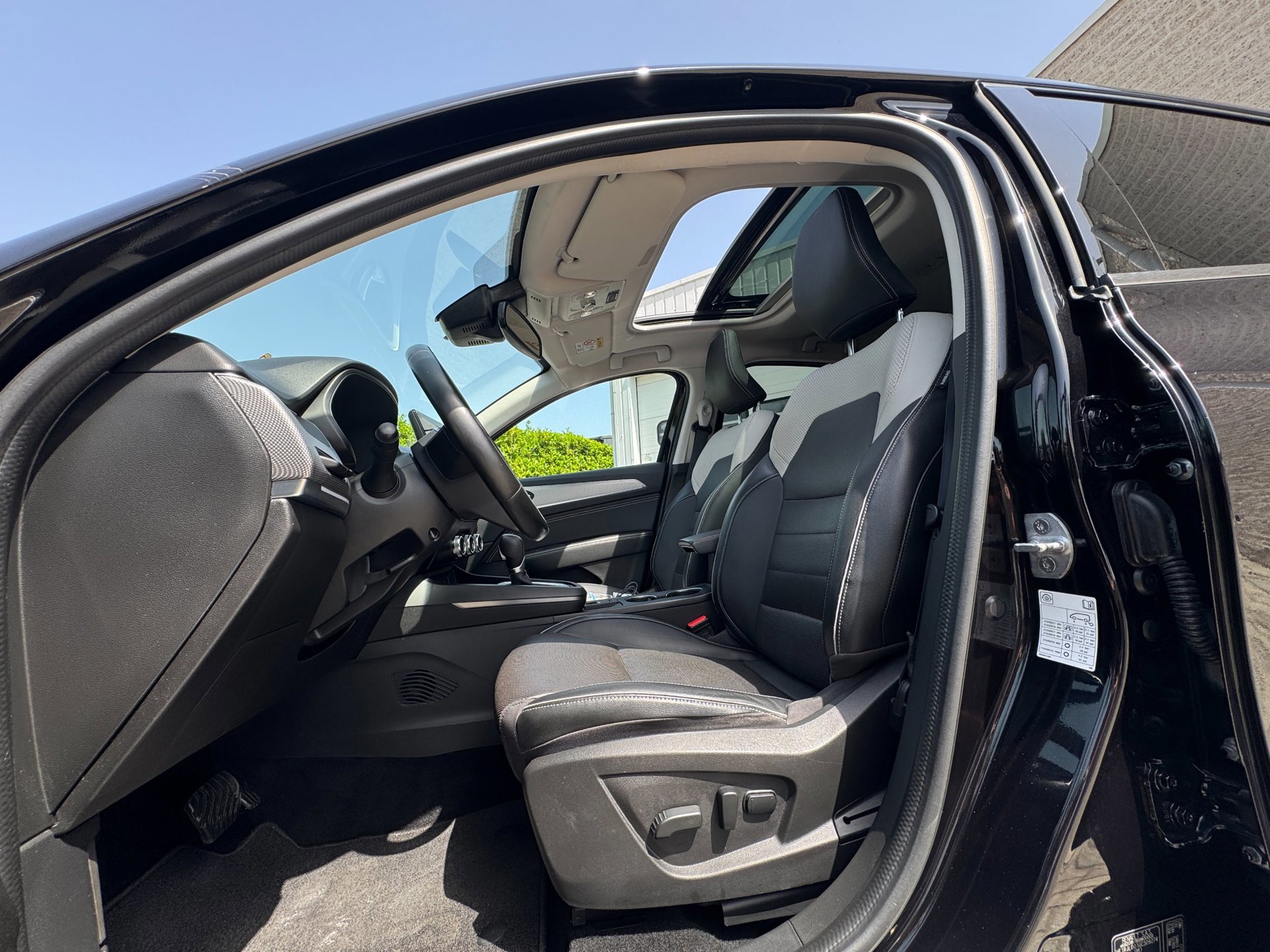 Renault Arkana 1.6 E-Tech Hybrid 145 Intens (2022), foto 12