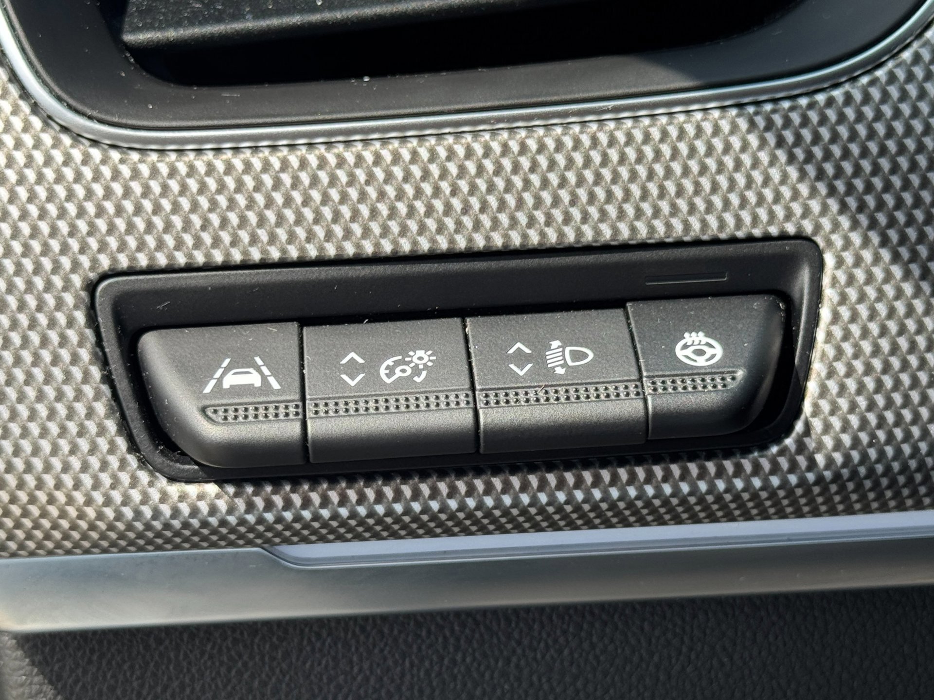 Renault Arkana 1.6 E-Tech Hybrid 145 Intens (2022), foto 18