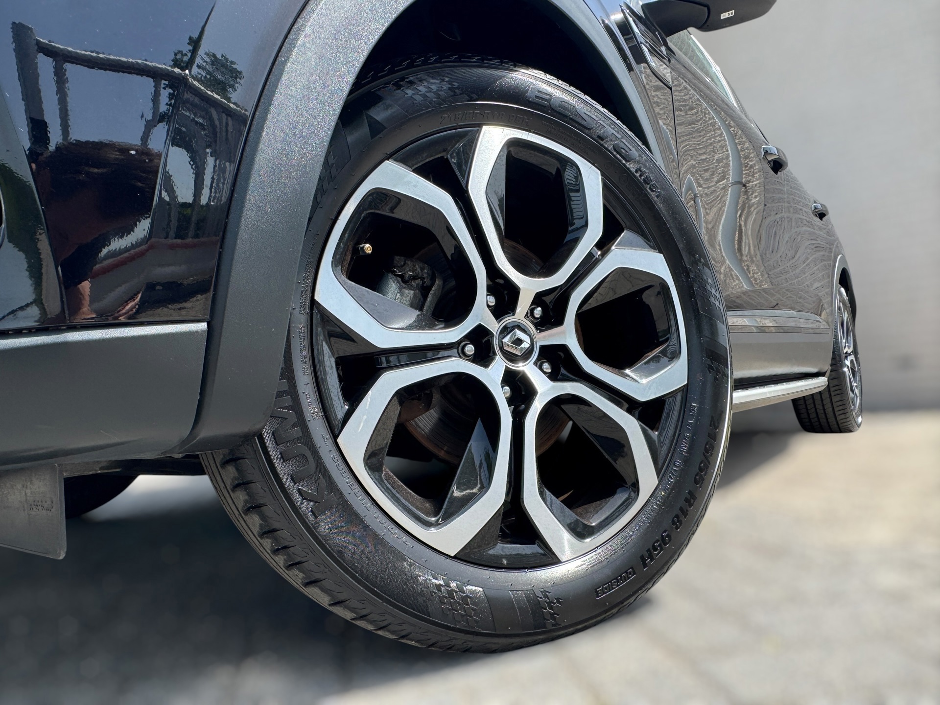 Renault Arkana 1.6 E-Tech Hybrid 145 Intens (2022), foto 3