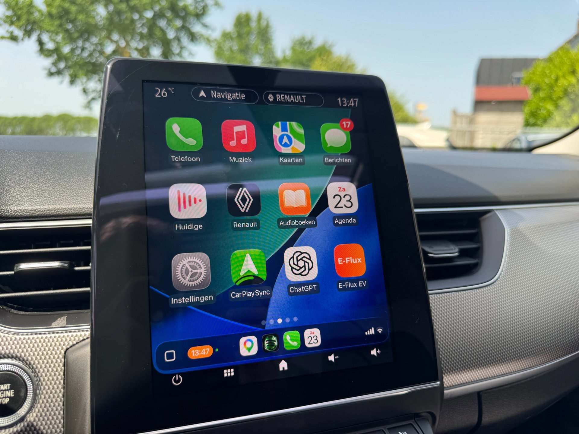 Renault Arkana 1.6 E-Tech Hybrid 145 Intens (2022), foto 30