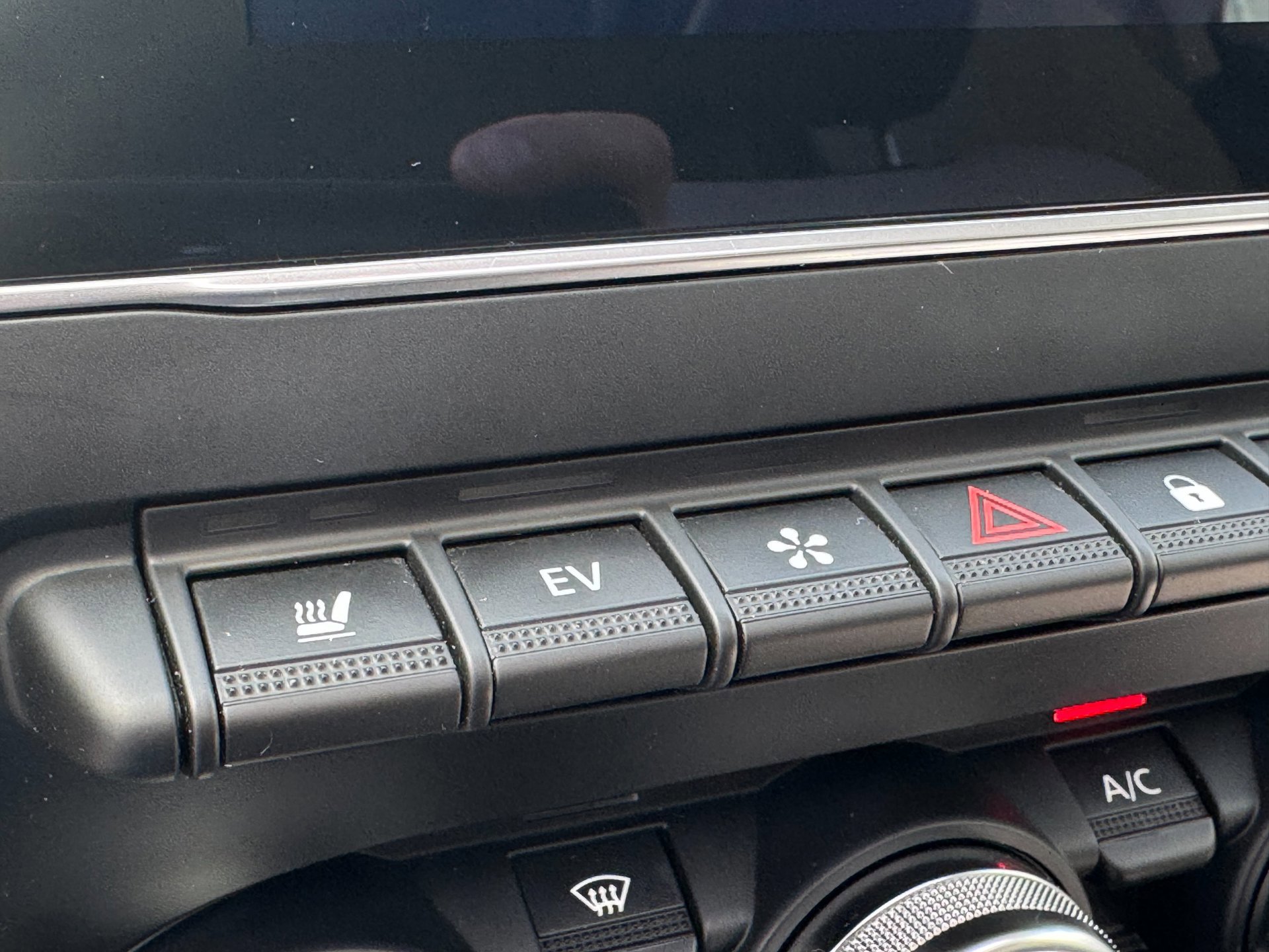 Renault Arkana 1.6 E-Tech Hybrid 145 Intens (2022), foto 34