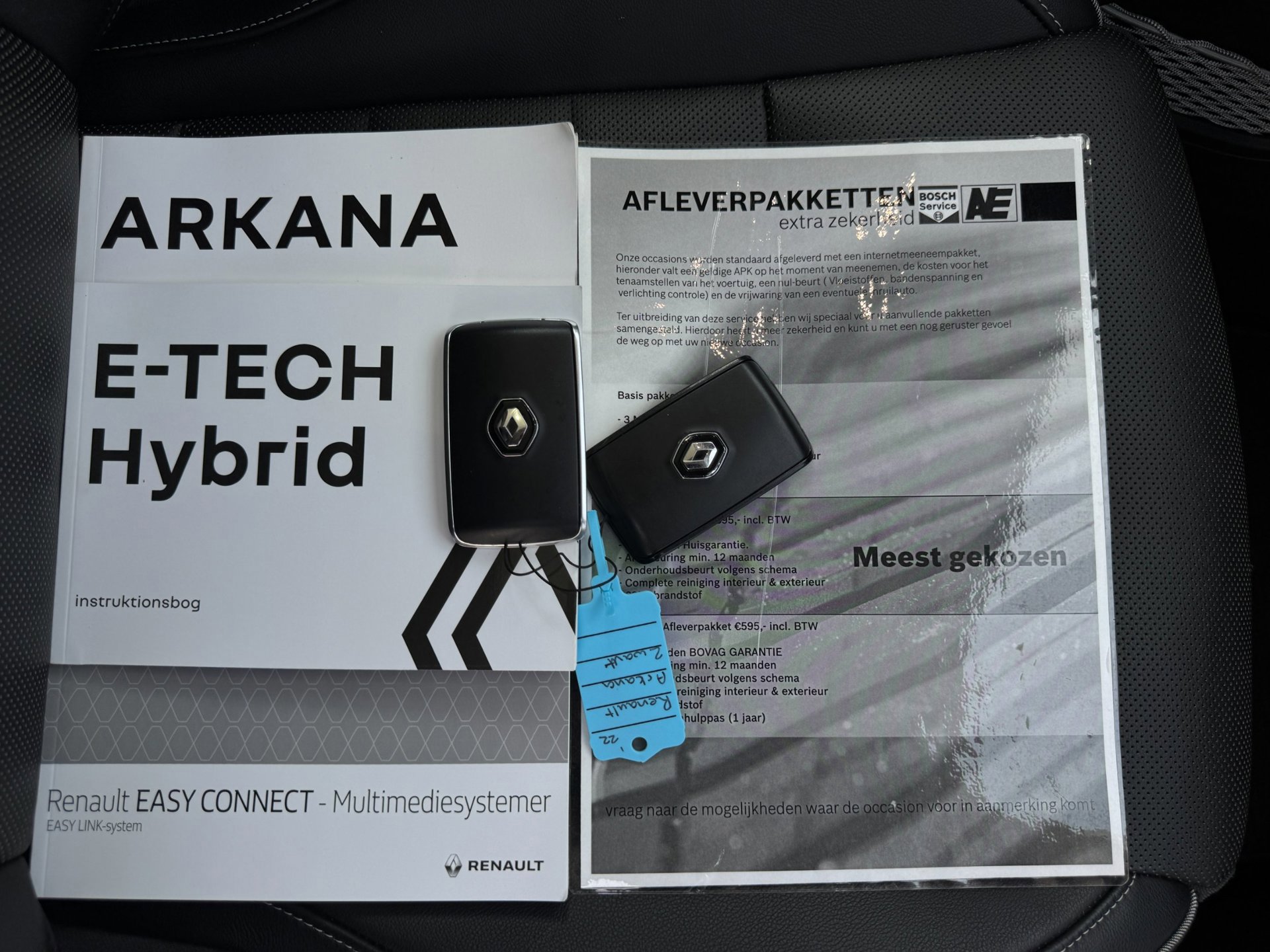 Renault Arkana 1.6 E-Tech Hybrid 145 Intens (2022), foto 36