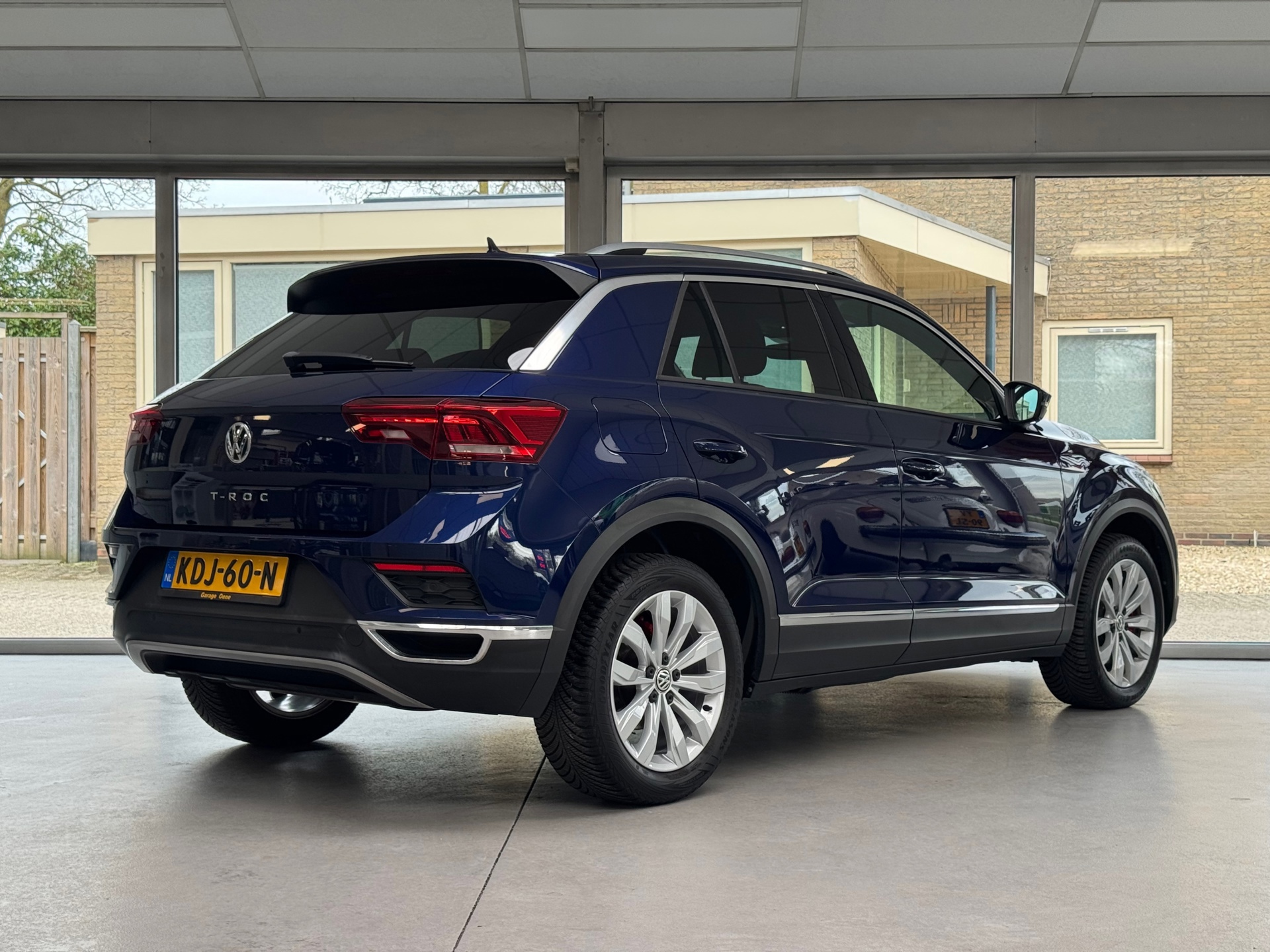 Volkswagen T-Roc 1.5 TSI Sport (2018), foto 2