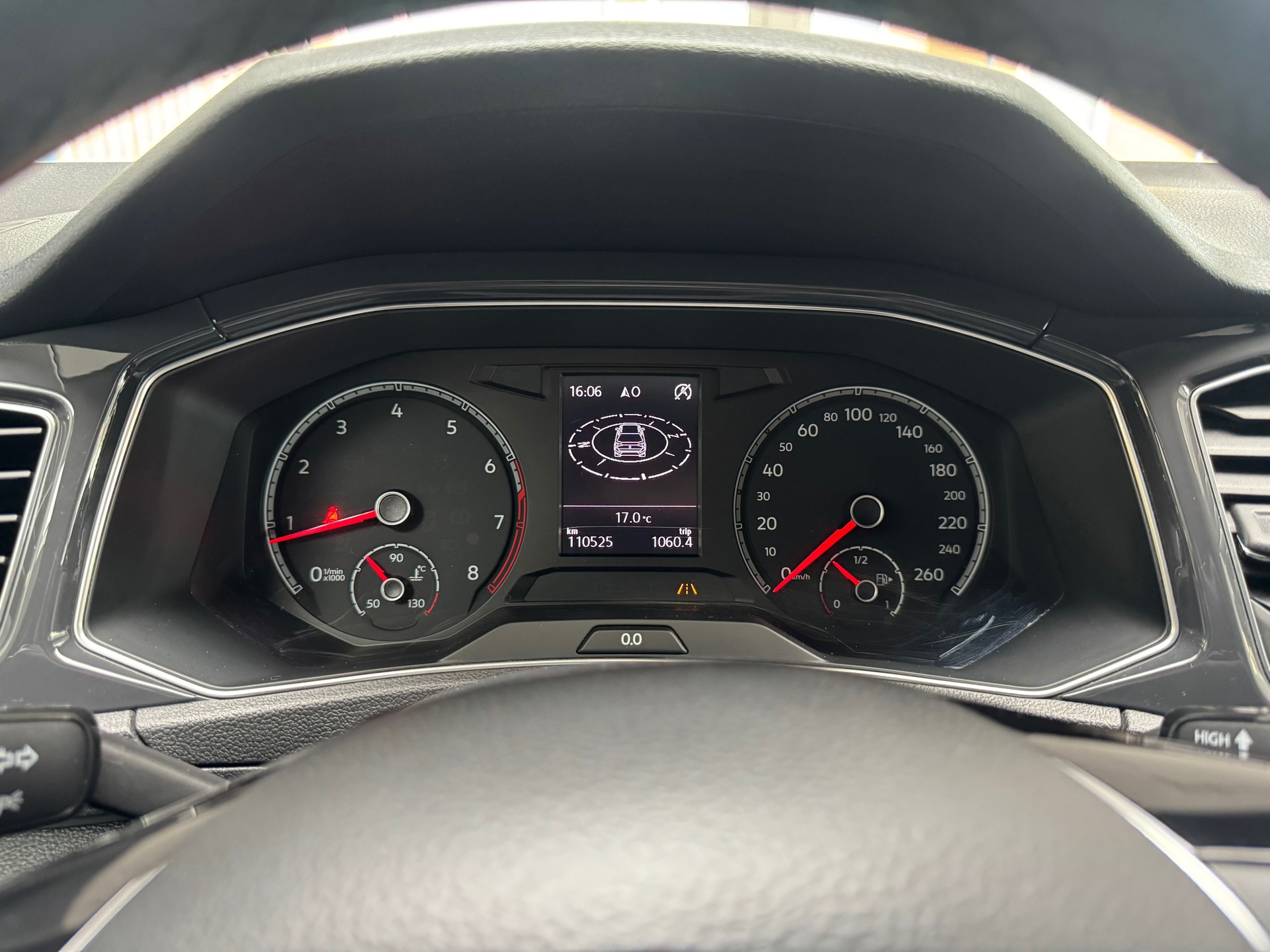 Volkswagen T-Roc 1.5 TSI Sport (2018), foto 23