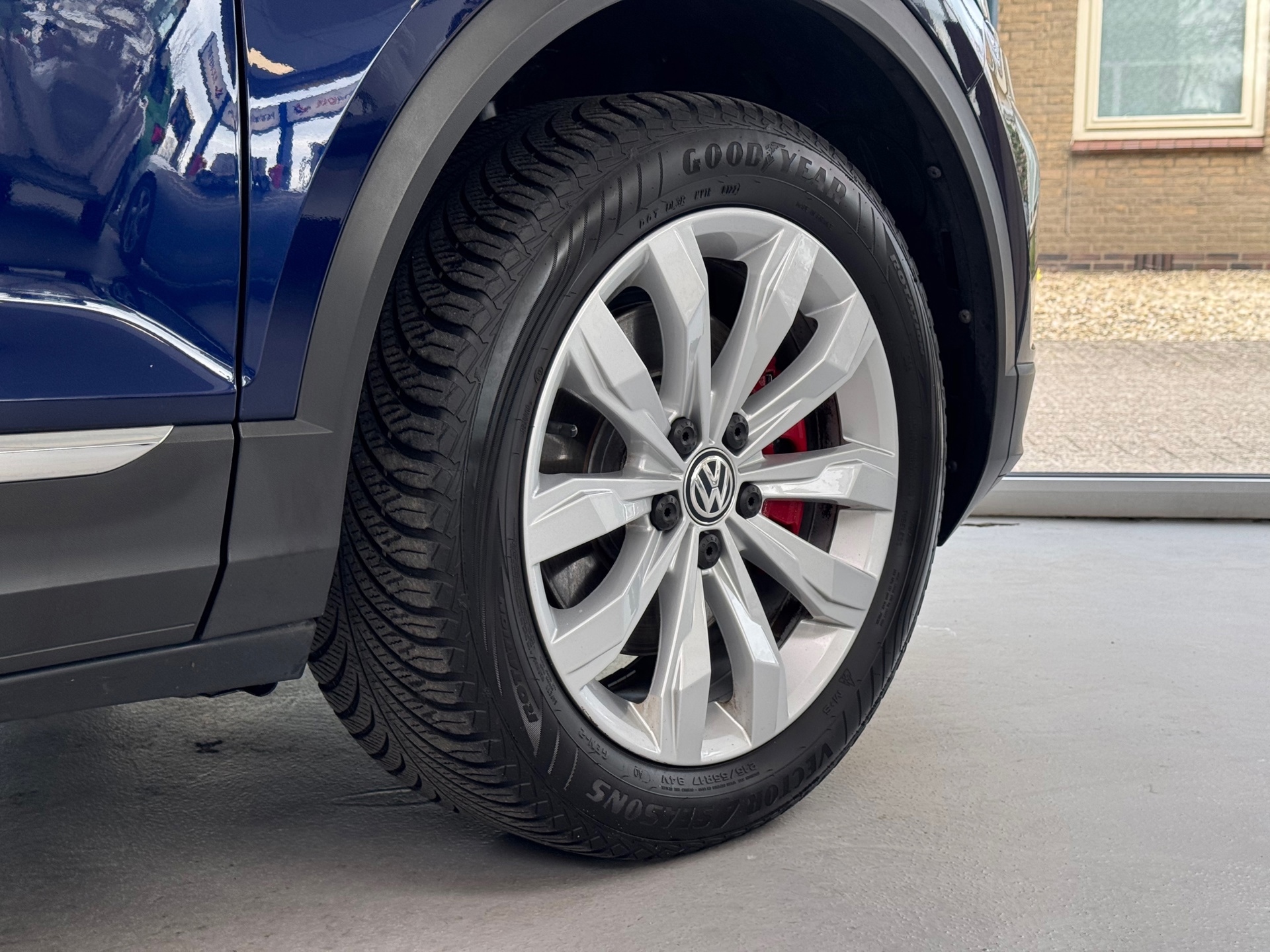 Volkswagen T-Roc 1.5 TSI Sport (2018), foto 34